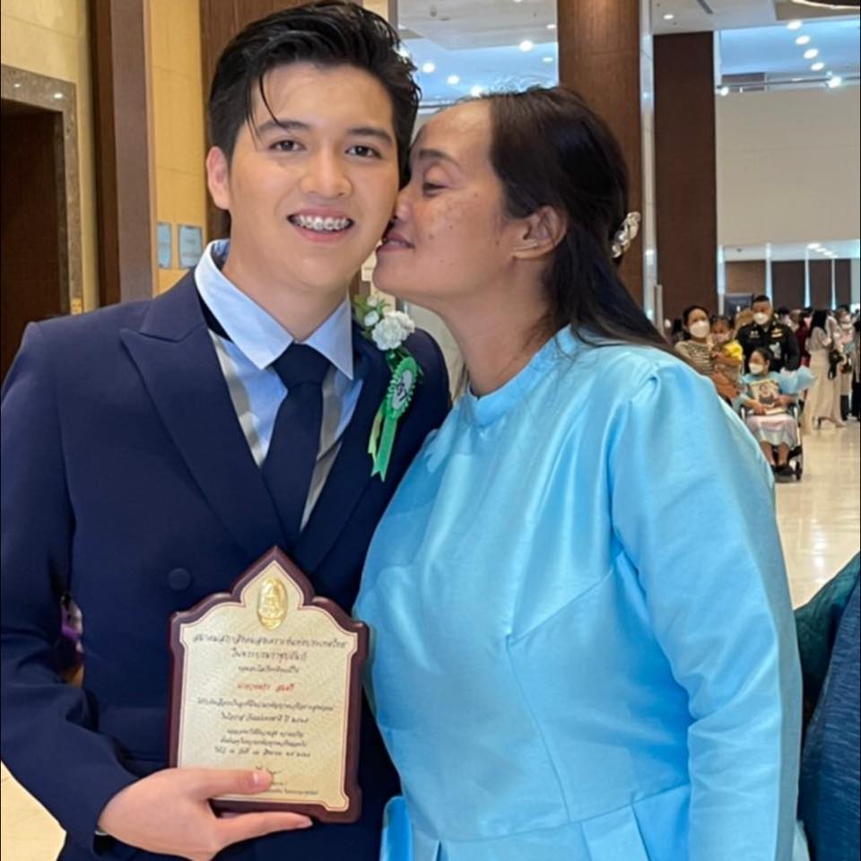 เทพดำรงค์ ซัน วงศธร