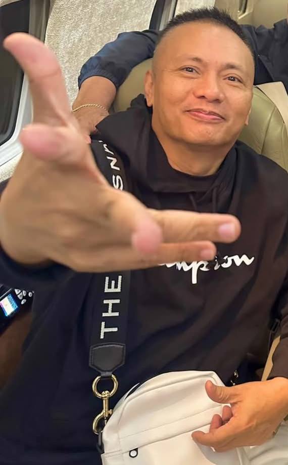 Publiko - ANDREW E SHOWS OFF ₱11-M MASERATI RAPPER Andrew... | Facebook