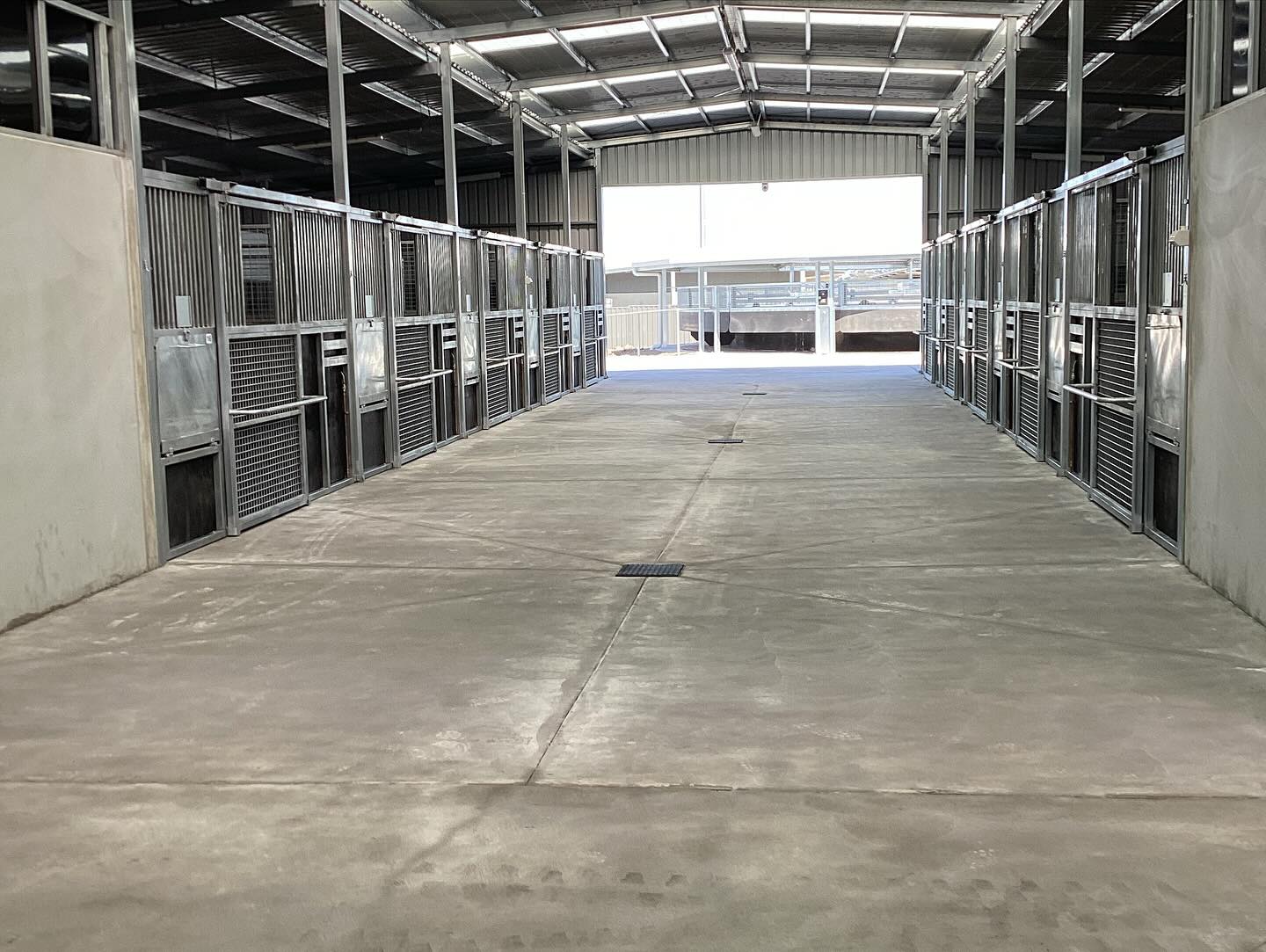 Stables Plus | Pakenham VIC