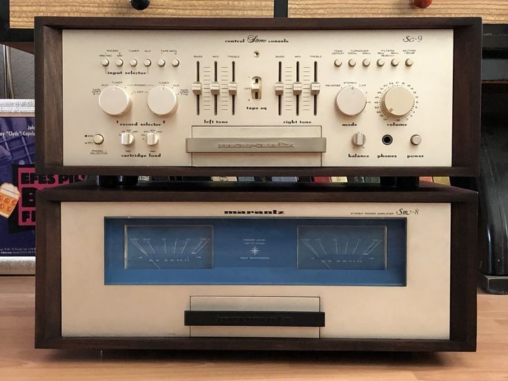Marantz SC9 preamp and SM8 power amplifier