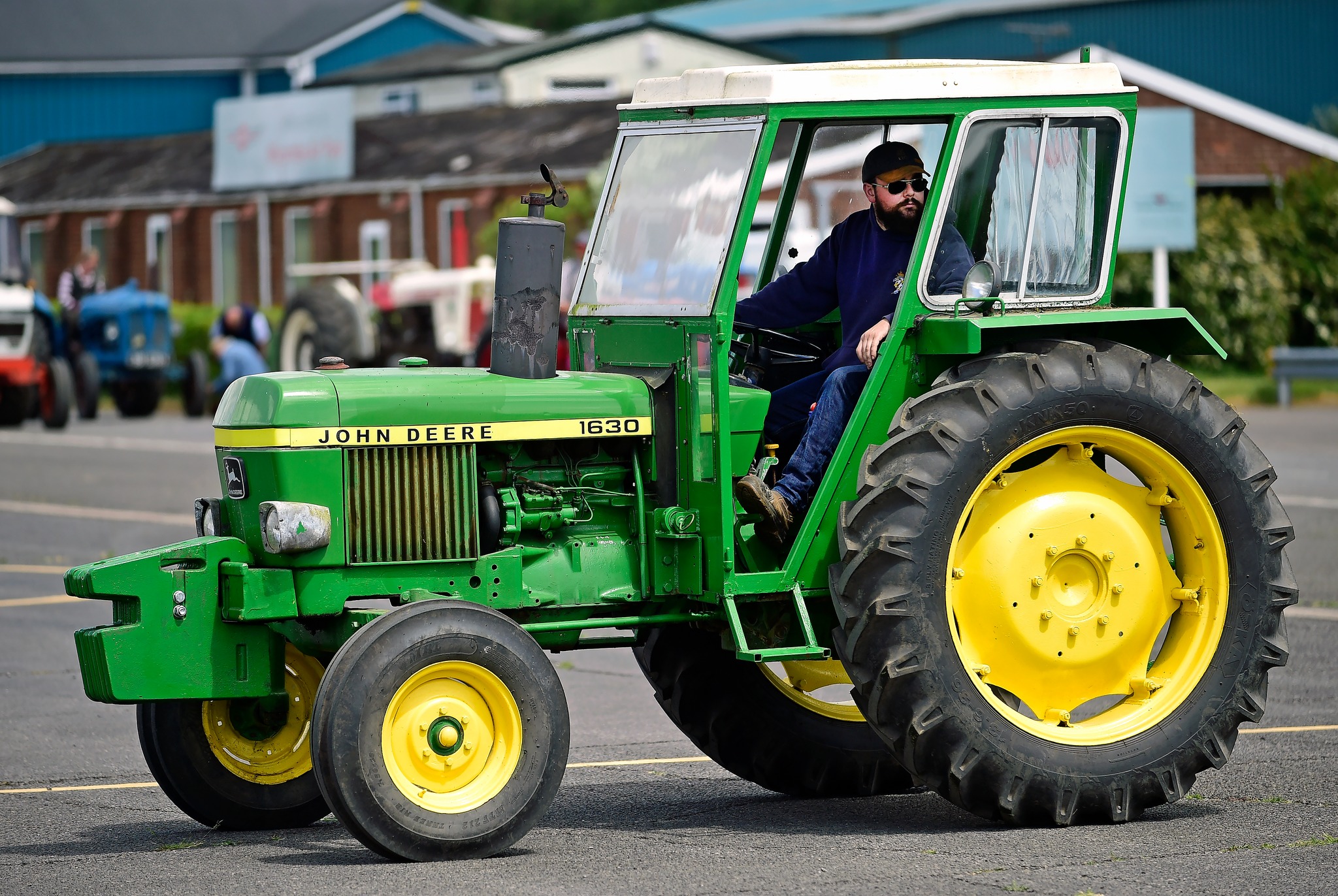 The 59hp John Deere 1630 was quite... - Tractor and Machinery | Facebook