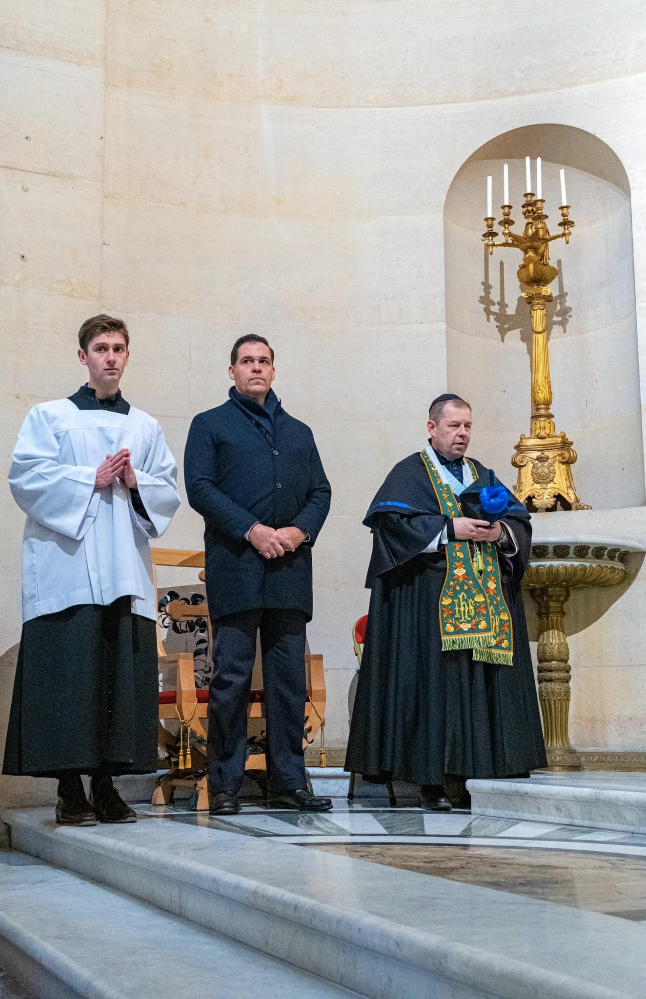 Louis - Chaque année, fidèle à cette commémoration, j’entretiens la ...