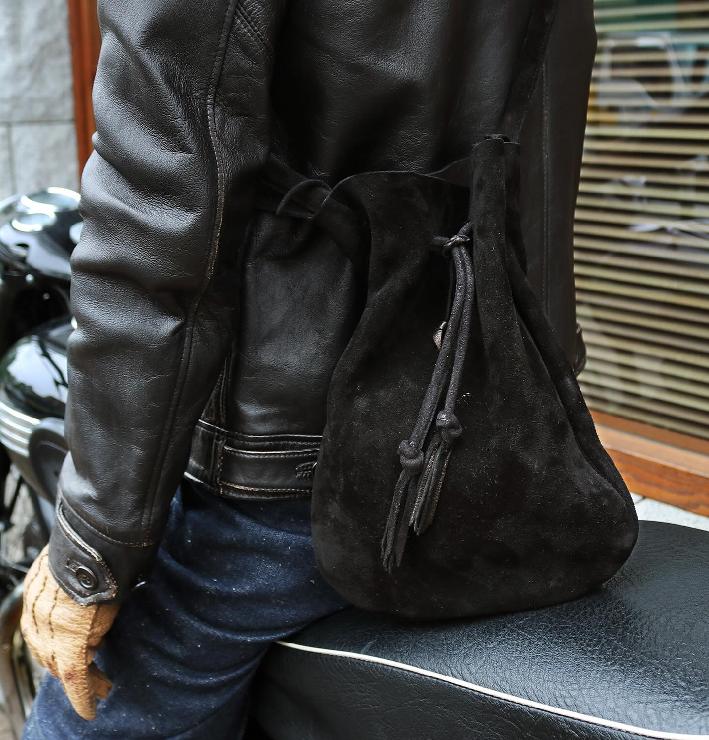 New Bag 『ROG Deer Suede col.Black』 ディアスキン スエードを使用 