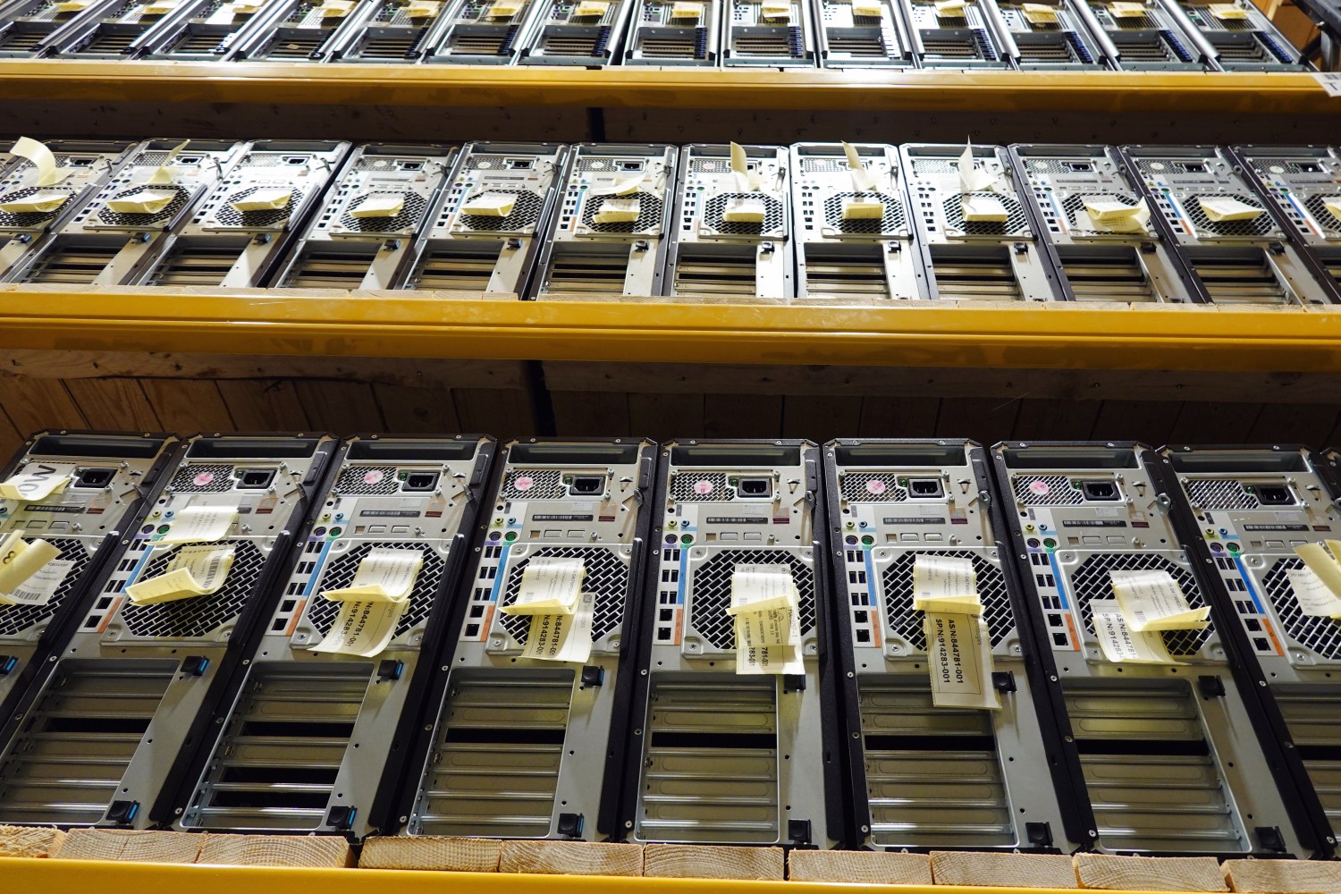 Our new PC and laptop racking unit is... - Bargain Hardware | Facebook