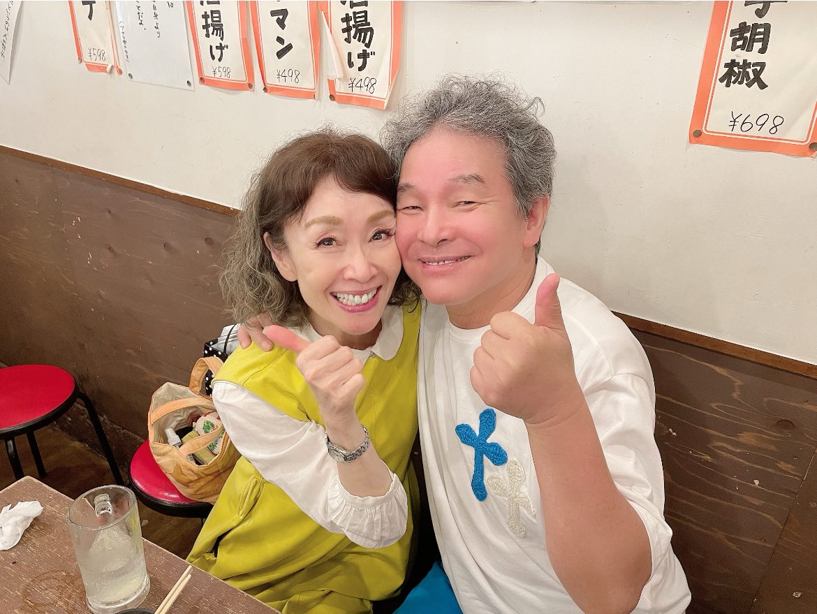 尾藤 イサオ 妻