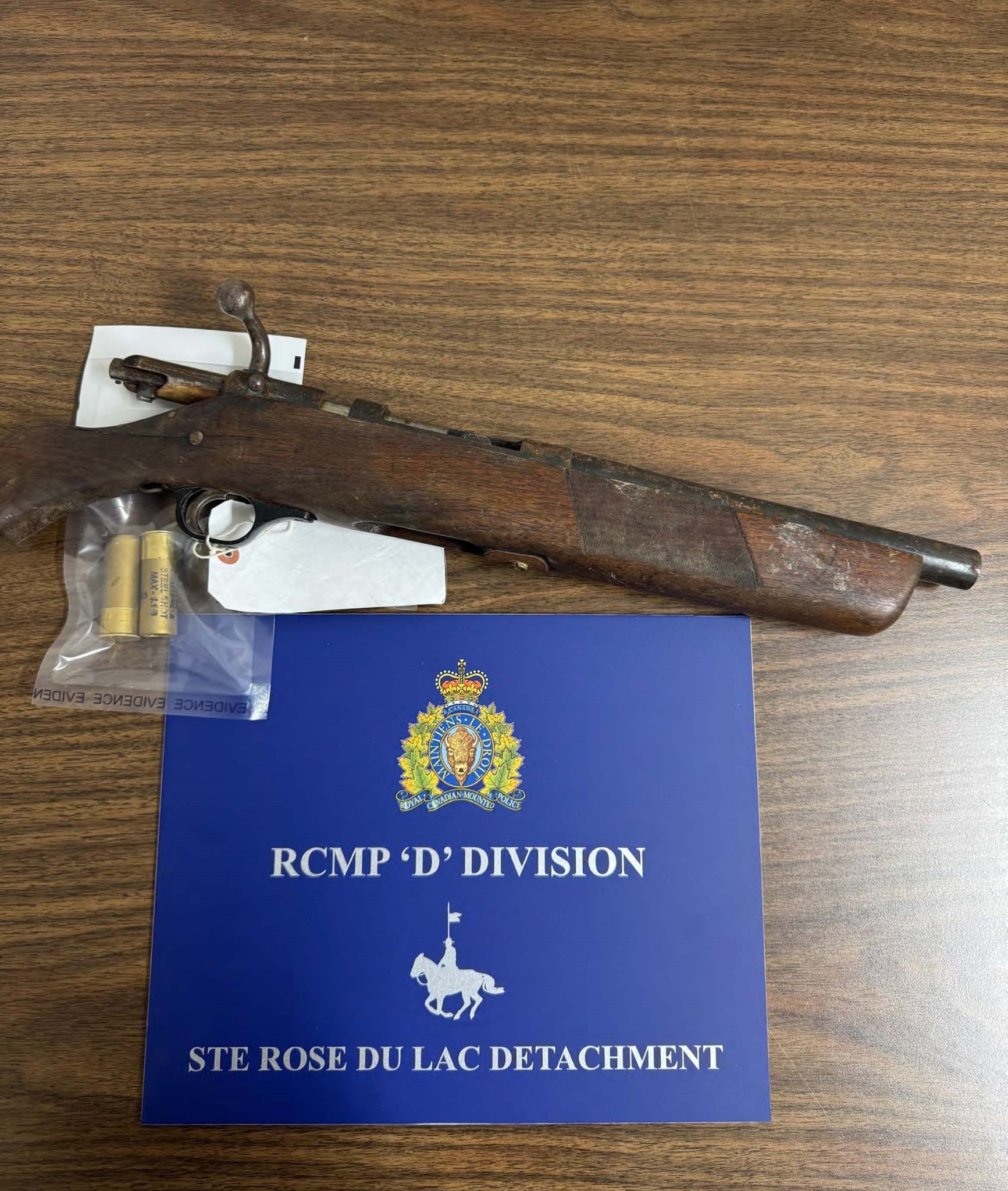Royal Canadian Mounted Police in Manitoba - #WantedWed - Justin Thomas ...