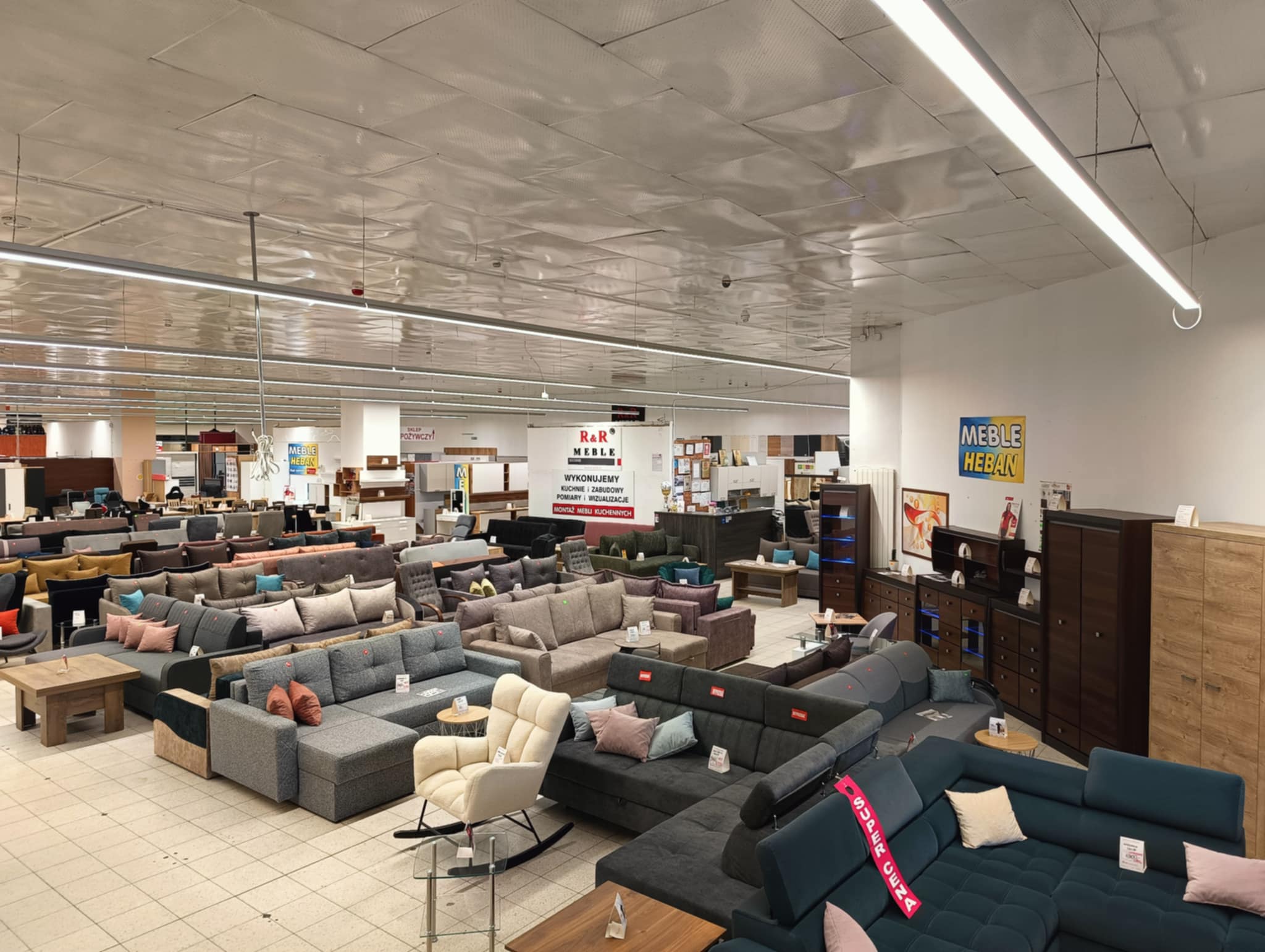AGROBEX -... - AGROBEX - Przestrzeń dopasowana do Ciebie