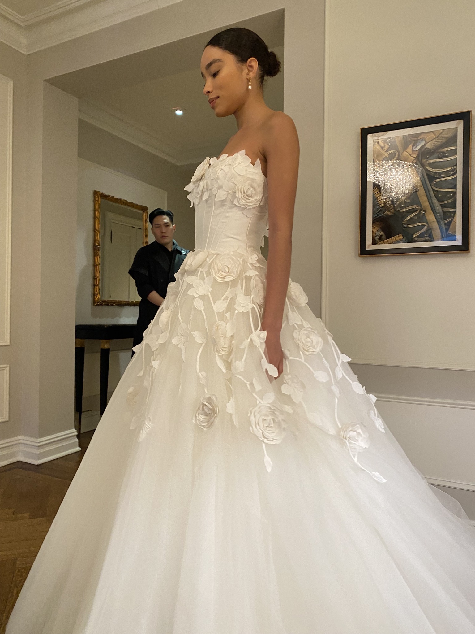 winter park wedding dress ✨ Amsale Bridal Trunk Show ✨ Join us for an exclusive event at our boutique from January 3rd LD2362A-1 Karymi Maxi Dress Floral Size:dress size pants : 30 Unfinished bottom
