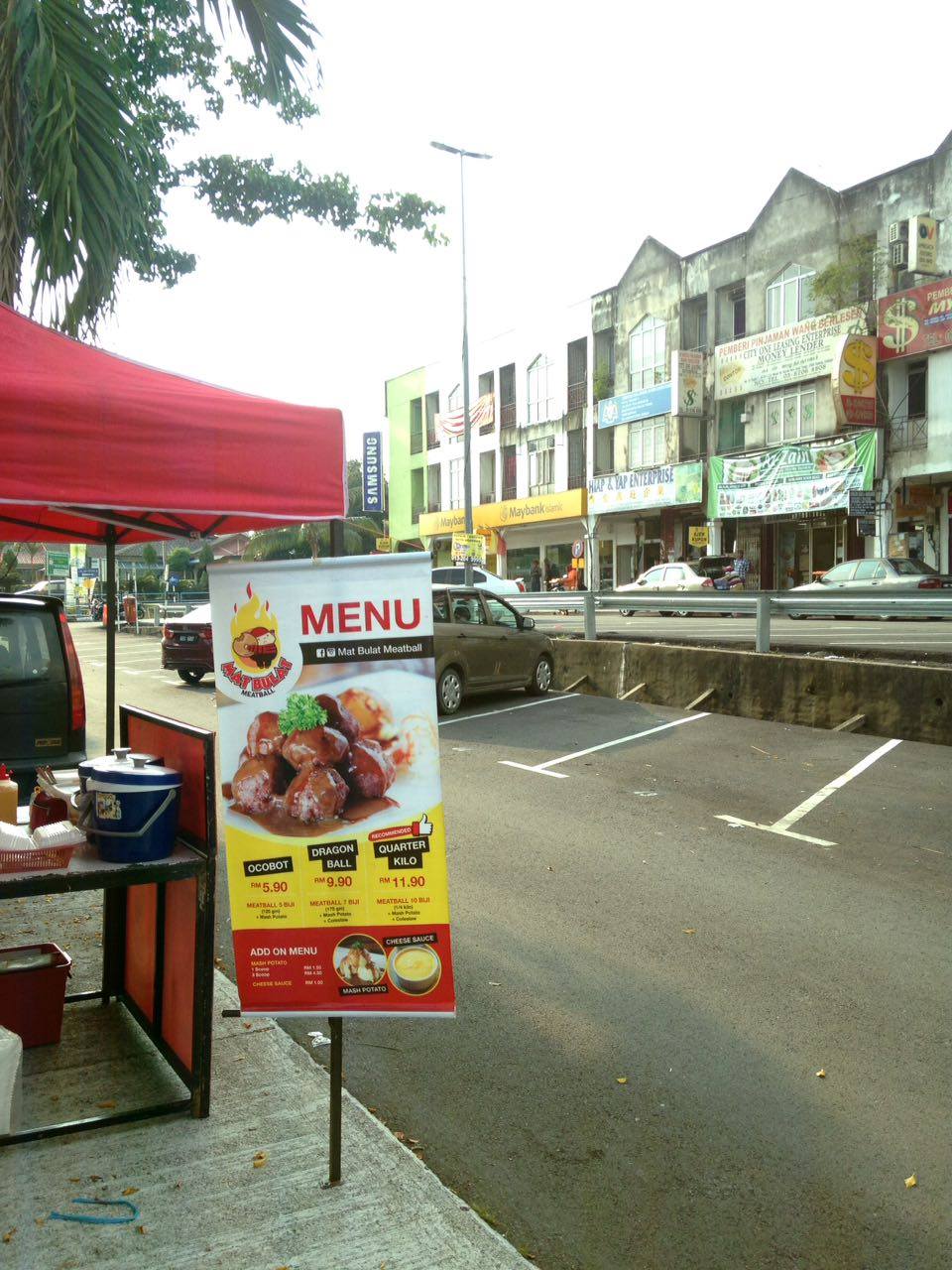 Mat Bulat Meatball Bandar Baru Salak Burger Bakar Abang Burn Facebook