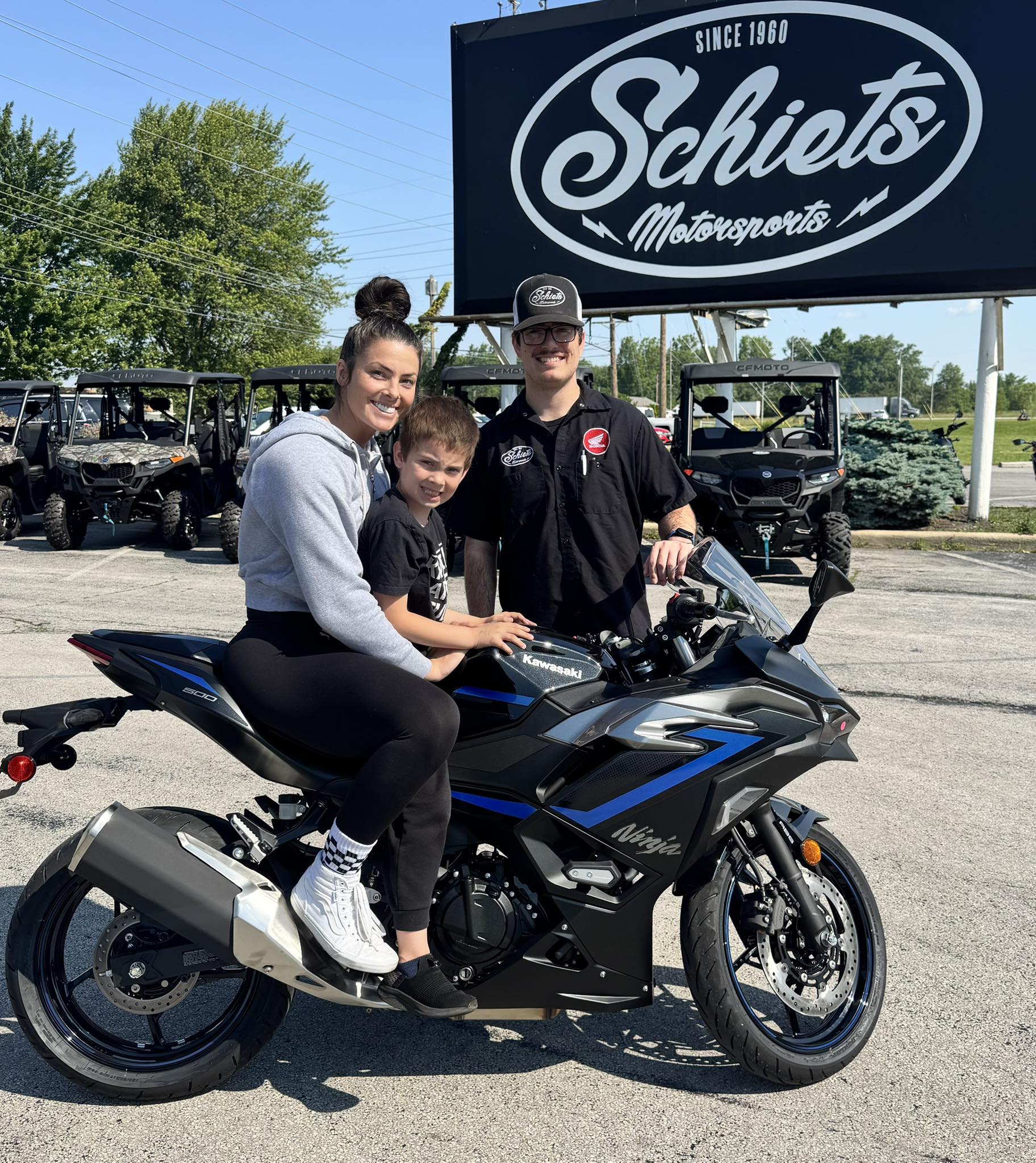 Samantha Beasley buys 2025 Kawasaki Ninja 500 SE ABS