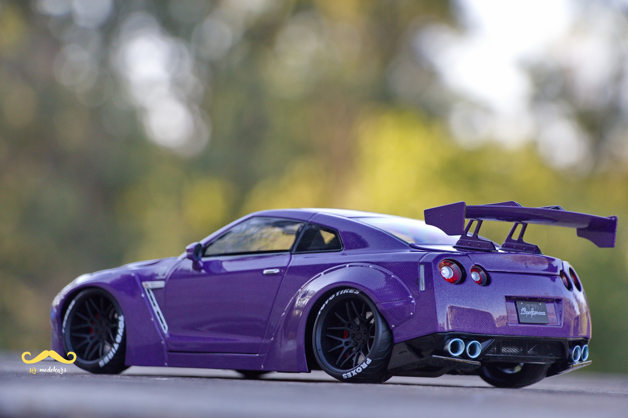 UNSEALED] #67 MINI GT LB☆WORKS Nissan GT-R (R35) Light Green