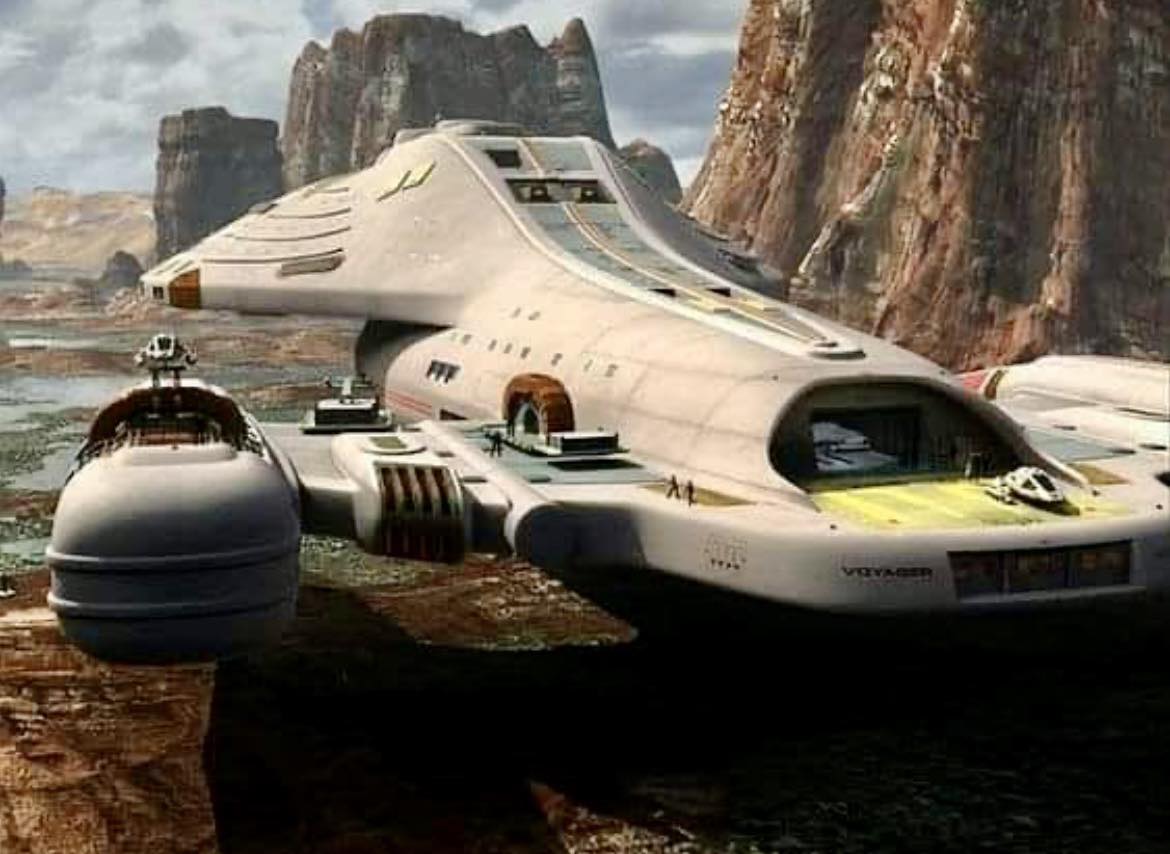 Is that the first Voyager type ship in Star Trek?