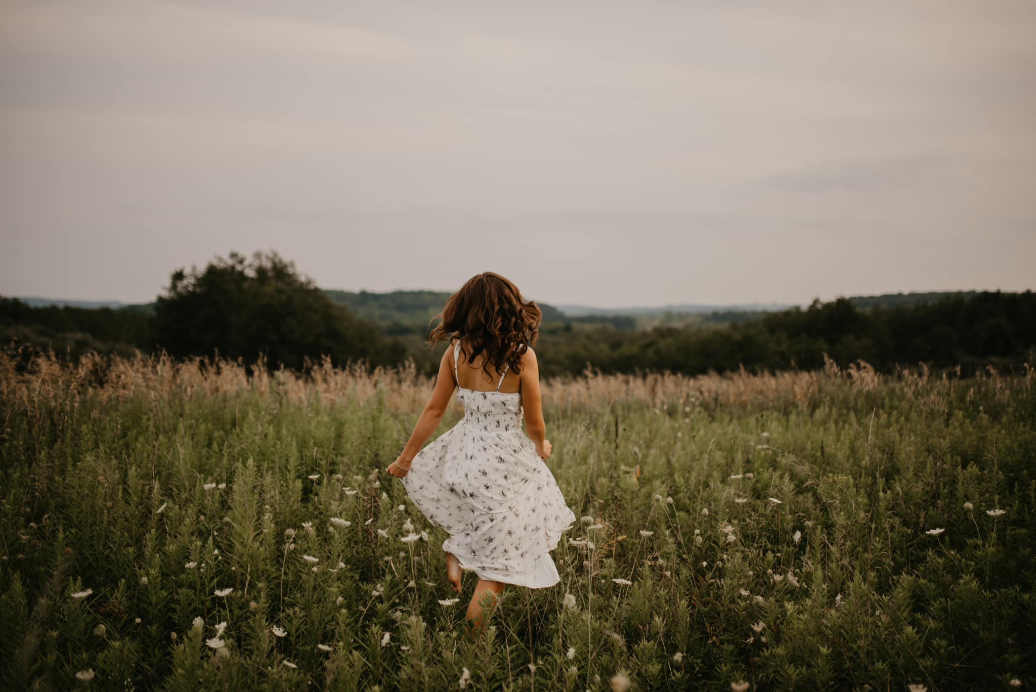 flowy dress photography 10/10 recommends a for sunset field photos Lily