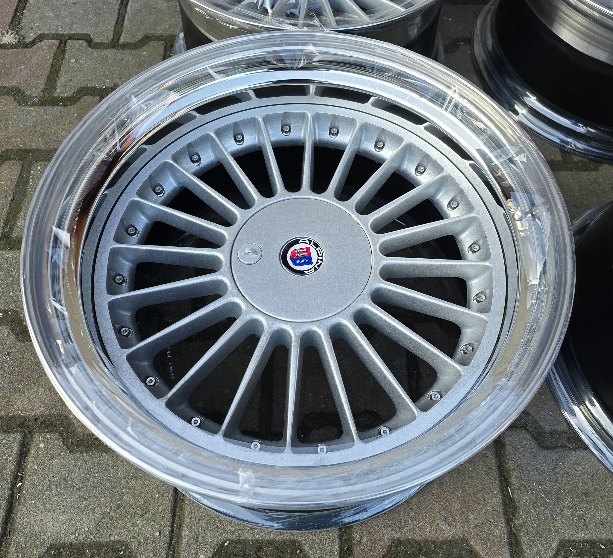 CR Custom Wheels added a new photo. - CR Custom Wheels