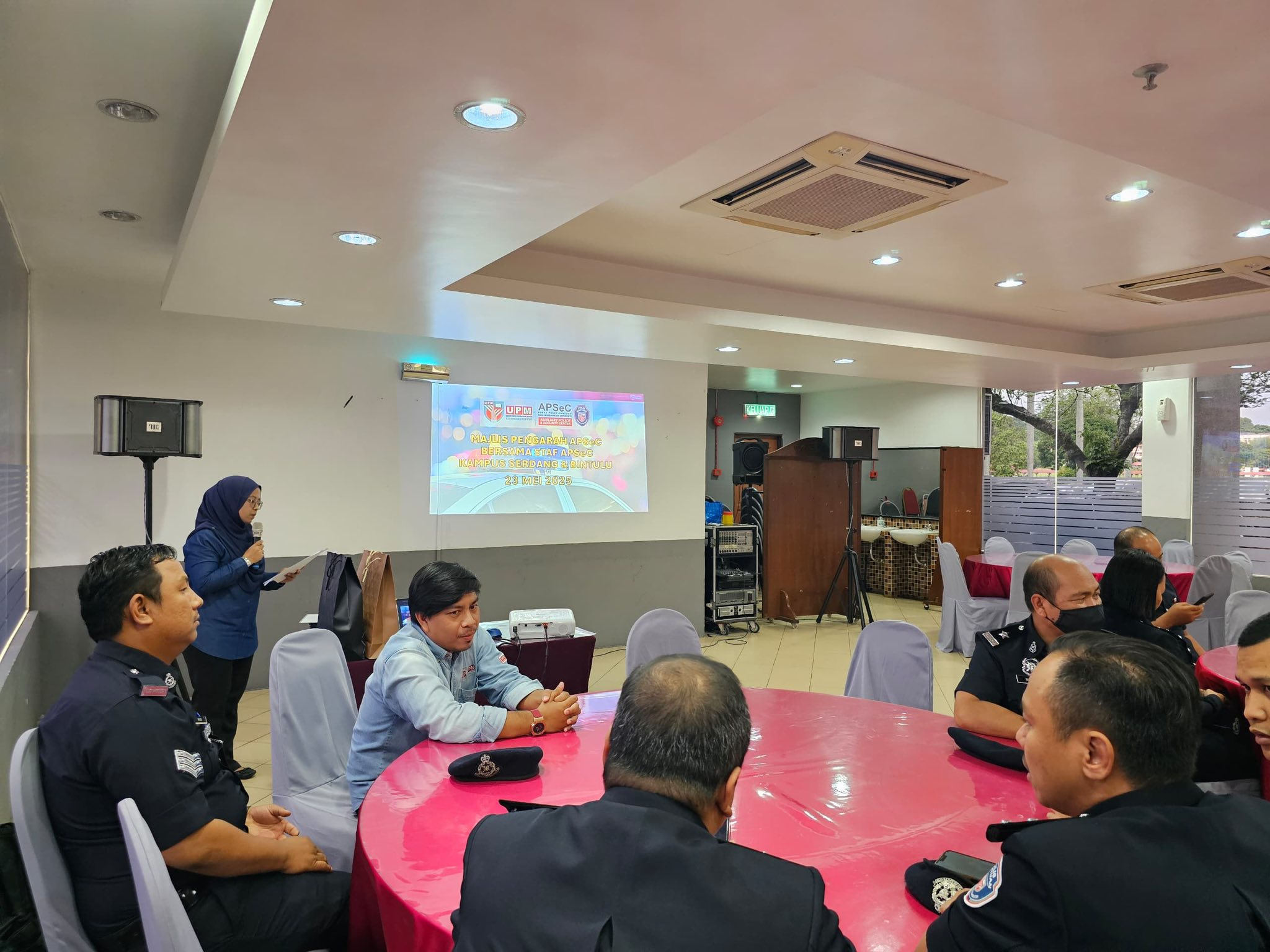 APSeC / Polis Bantuan UPM... - APSeC / Polis Bantuan UPM
