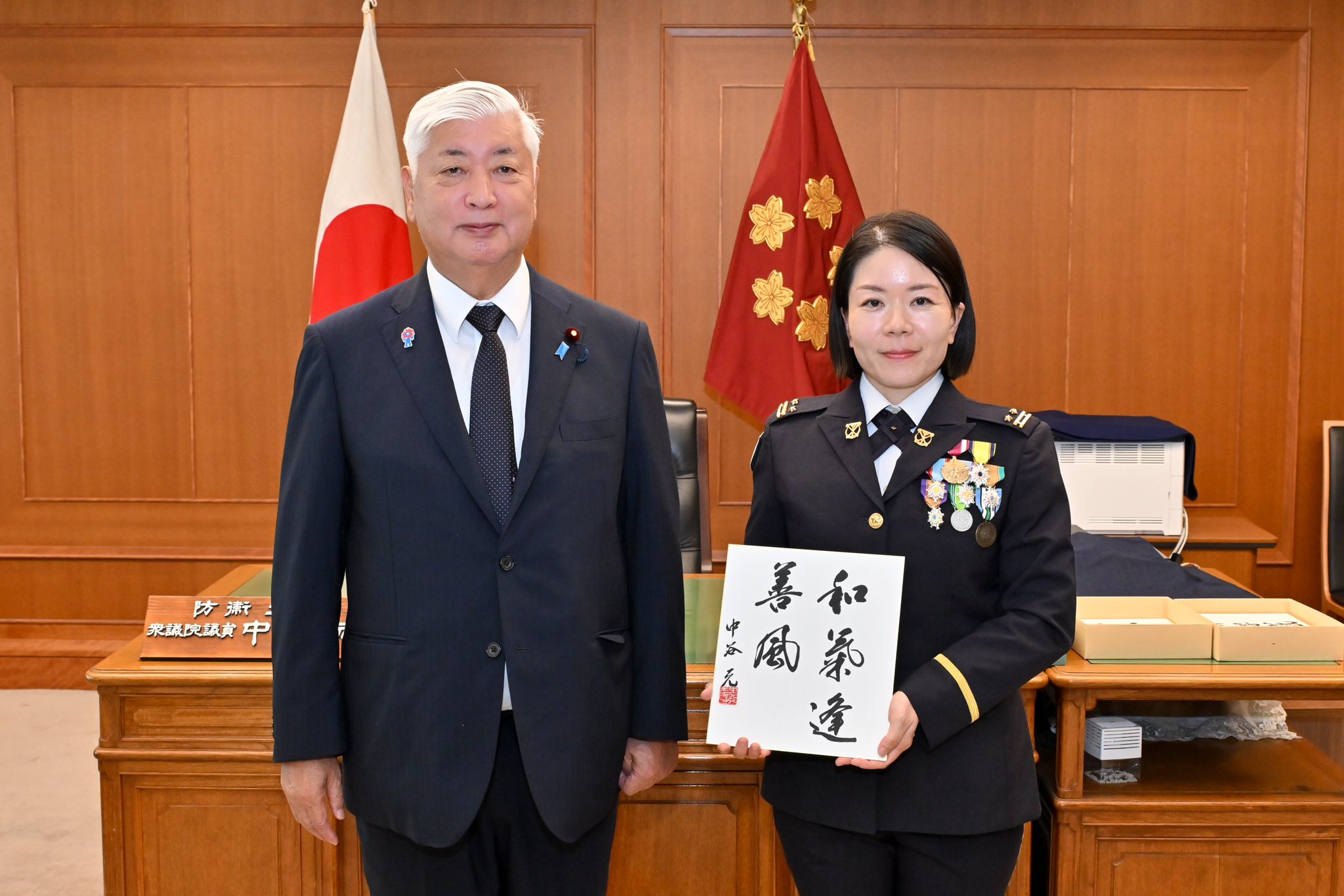 5月26日、中谷防衛大臣は、今年6月に派遣予定の防衛駐在官（4名）に