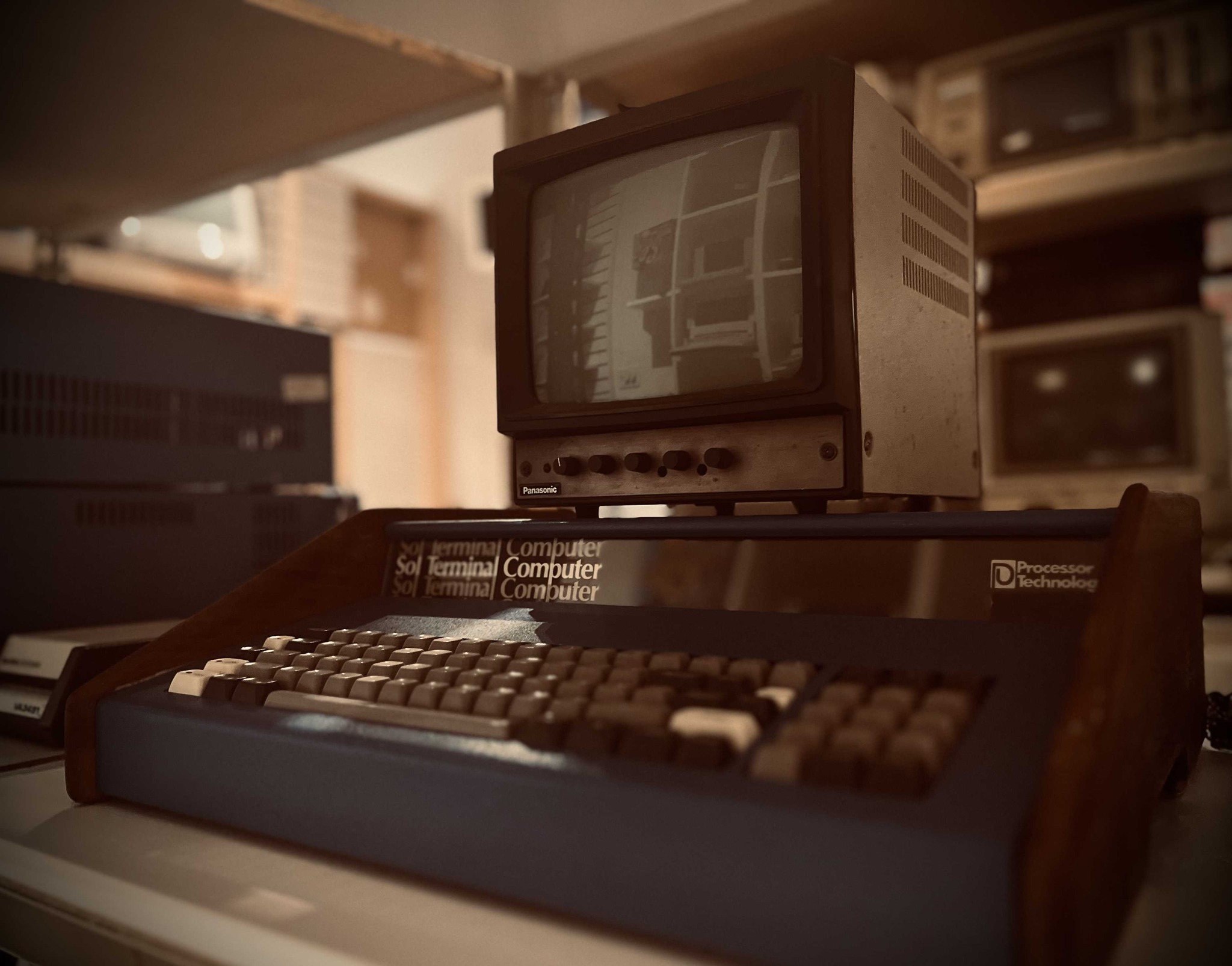 PC - This is the Sol-20! Released in 1976, the Sol-20 was an all-in-one ...
