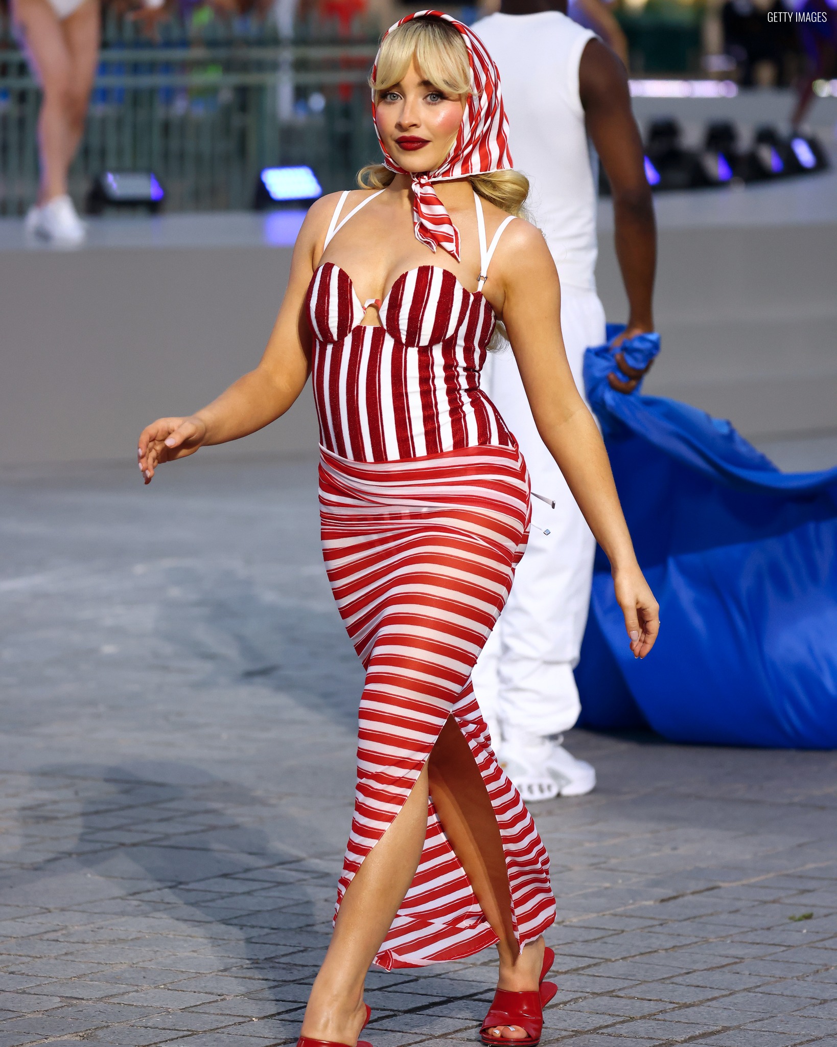 Nicole Richie had a sparkling fashion moment as she attended the 