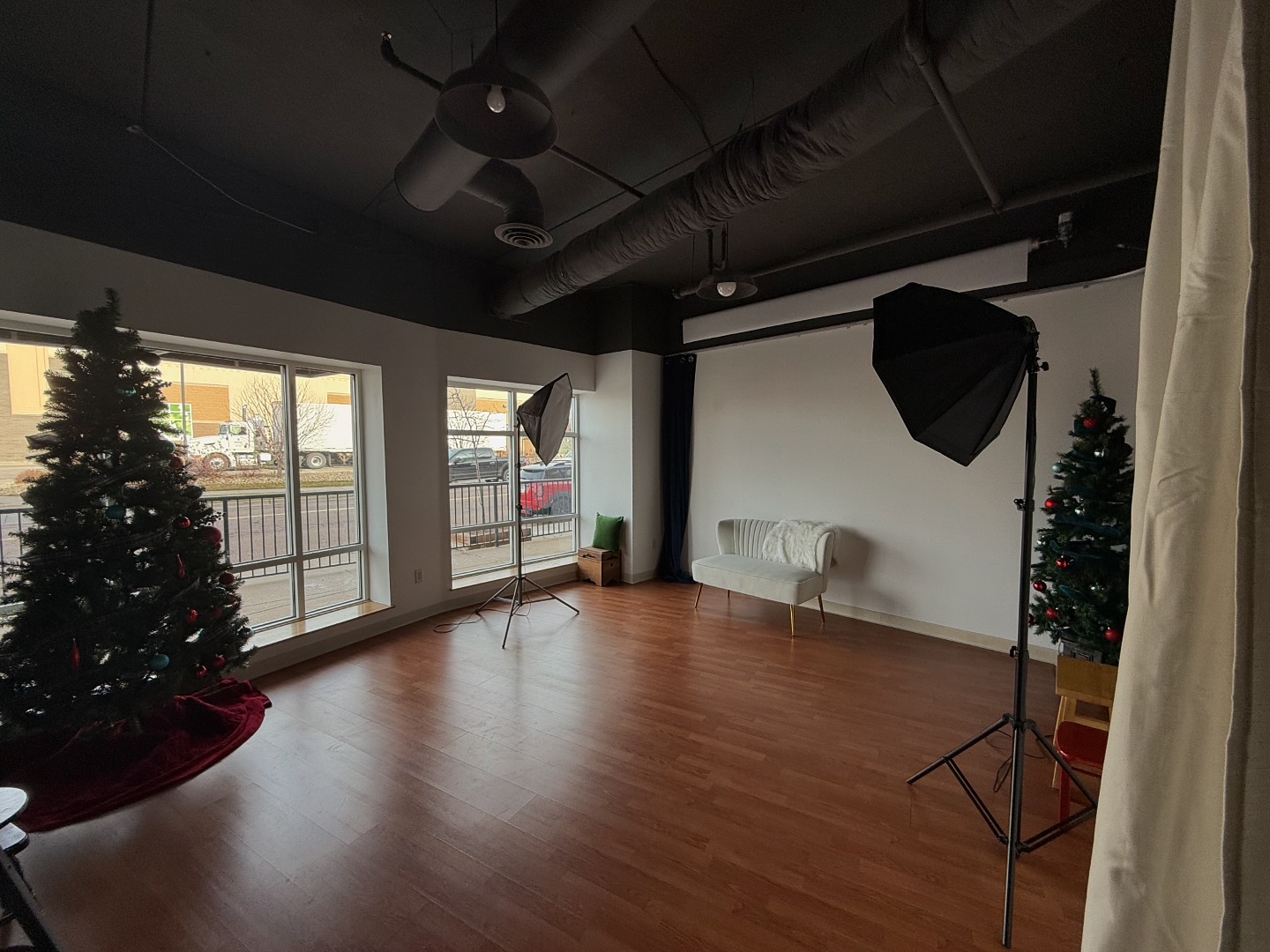 UClick Studios