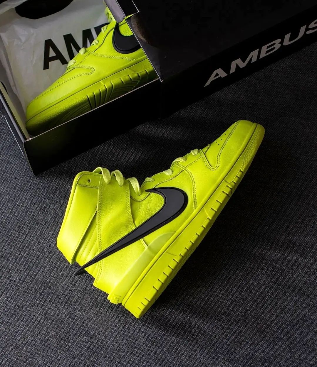 Nike Dunk Ambush Black Flash Lime... - Sneaker Distributions