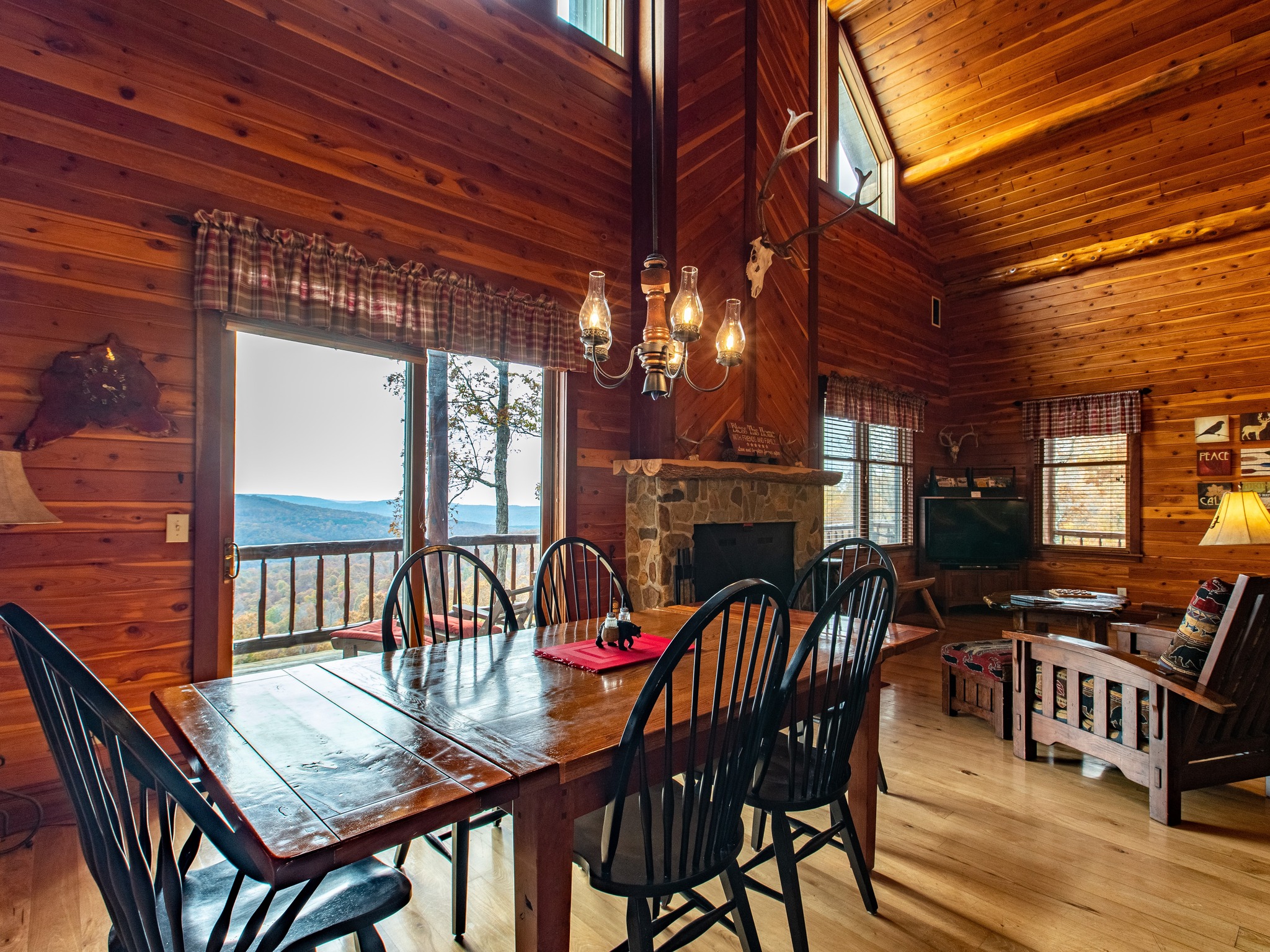 The Last Buck Cabin | Pelsor AR