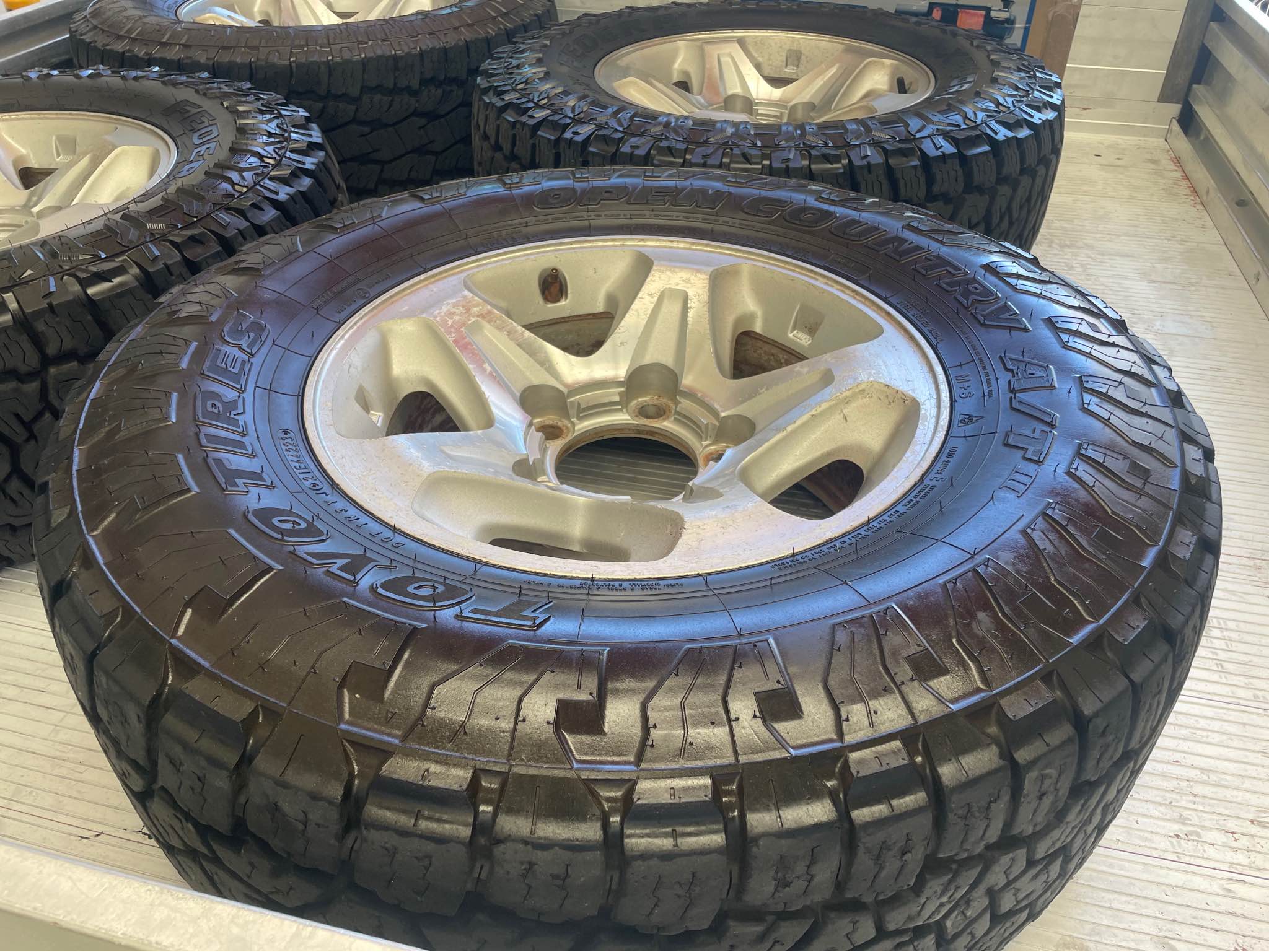 Land Cruiser 79 76 series GXL wheels and tyres - Car Wheels, Tires ...