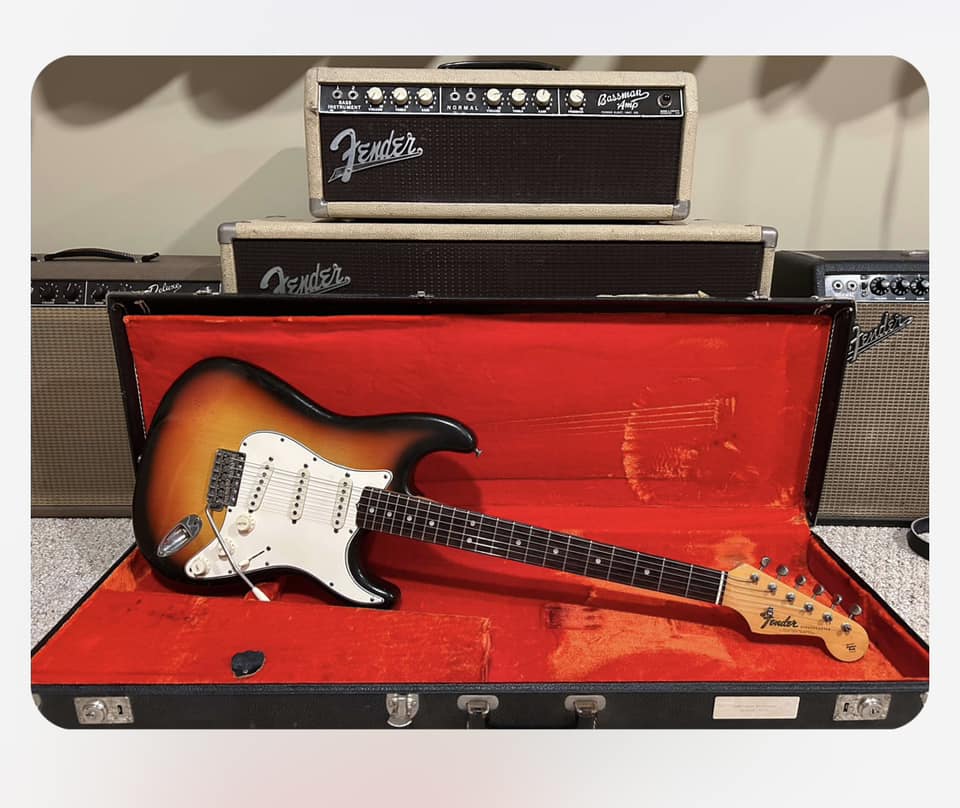 Fender Capistrano guitar in original condition