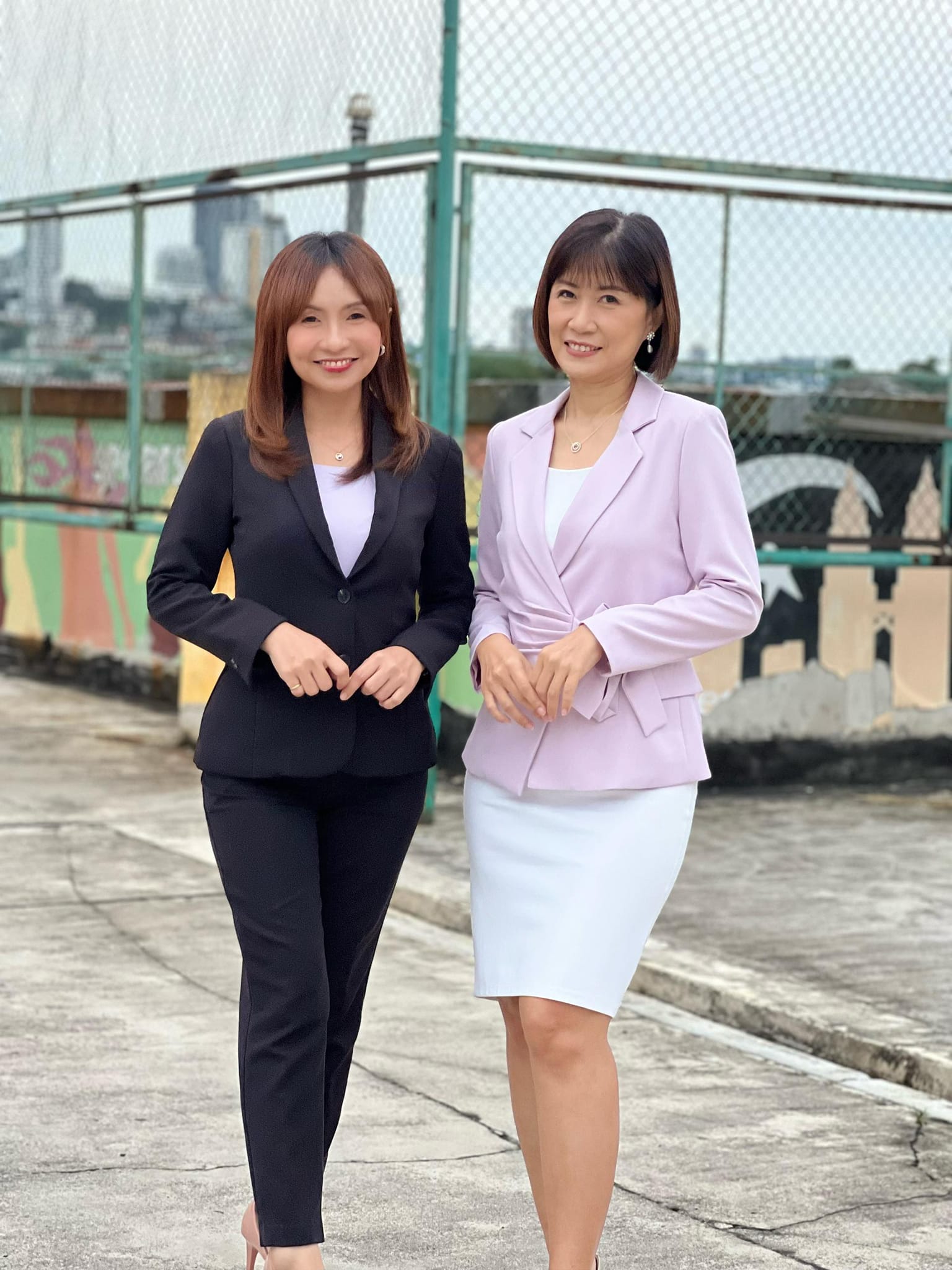 八度空间华语新闻 - 2025年10月25日 中午12时30分 与 Sky 刘湘灵 Lee Yee Ling李依凌 一同梳理脉络 着眼时局 ...