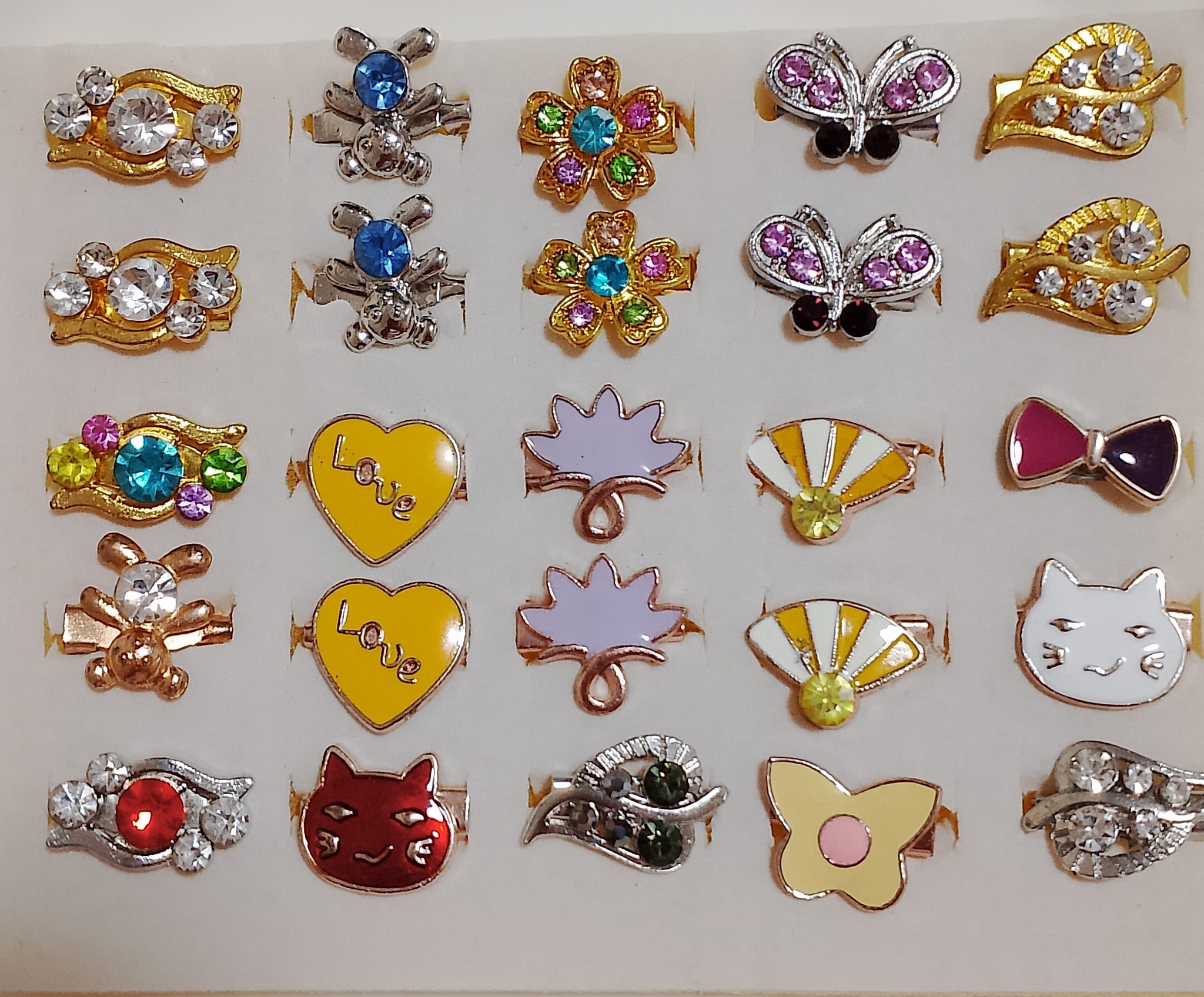 Pinsmatic - More than a week to place your Christmas orders 🎄🎅🏼 ...