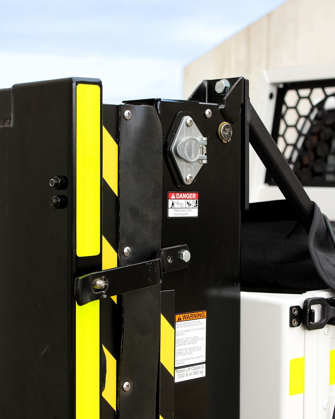 RXI - RXI delivered a customised Ford Ranger Extra Cab fitout for ...