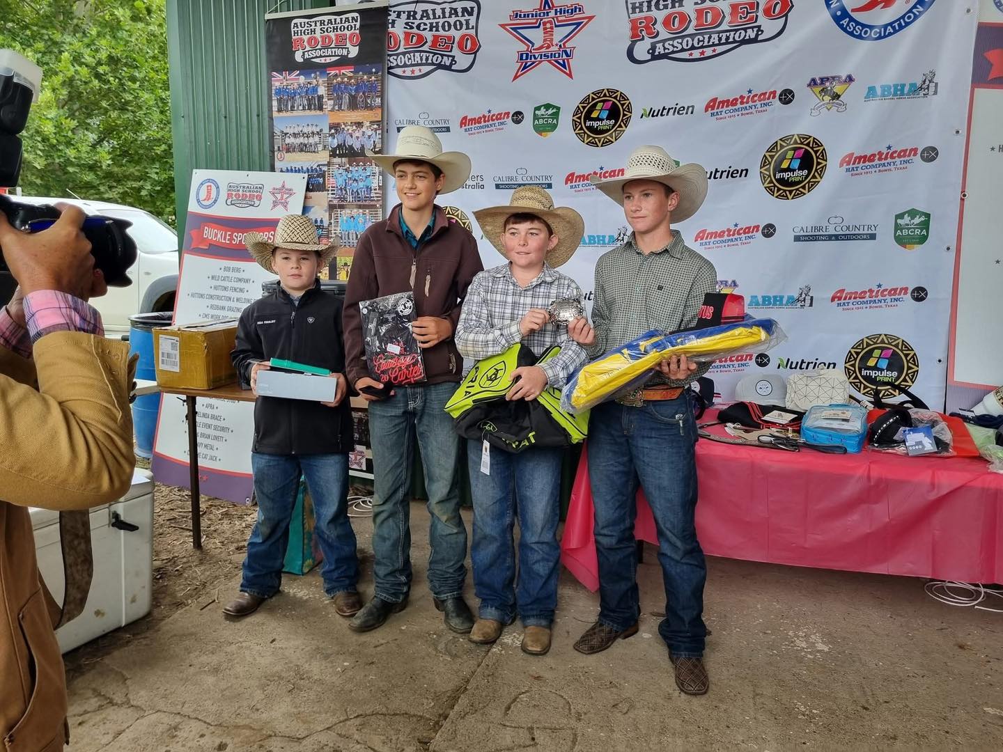 Tumut Rodeo... - Tumut Rodeo Club Charity Campdraft & Rodeo