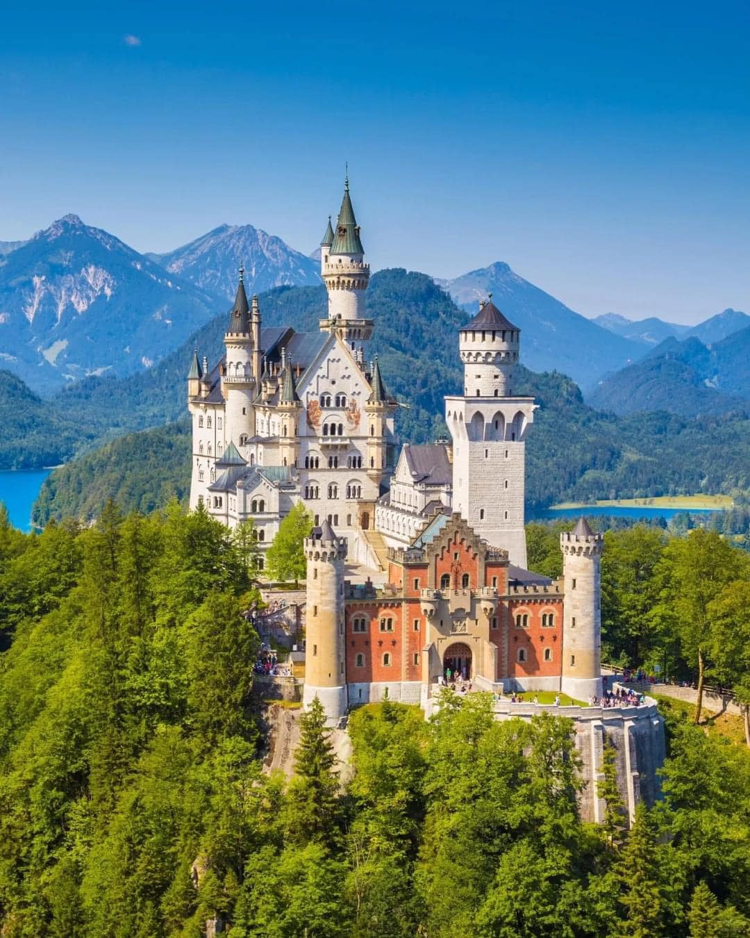 Castles in Germany versus McDonald's in the US