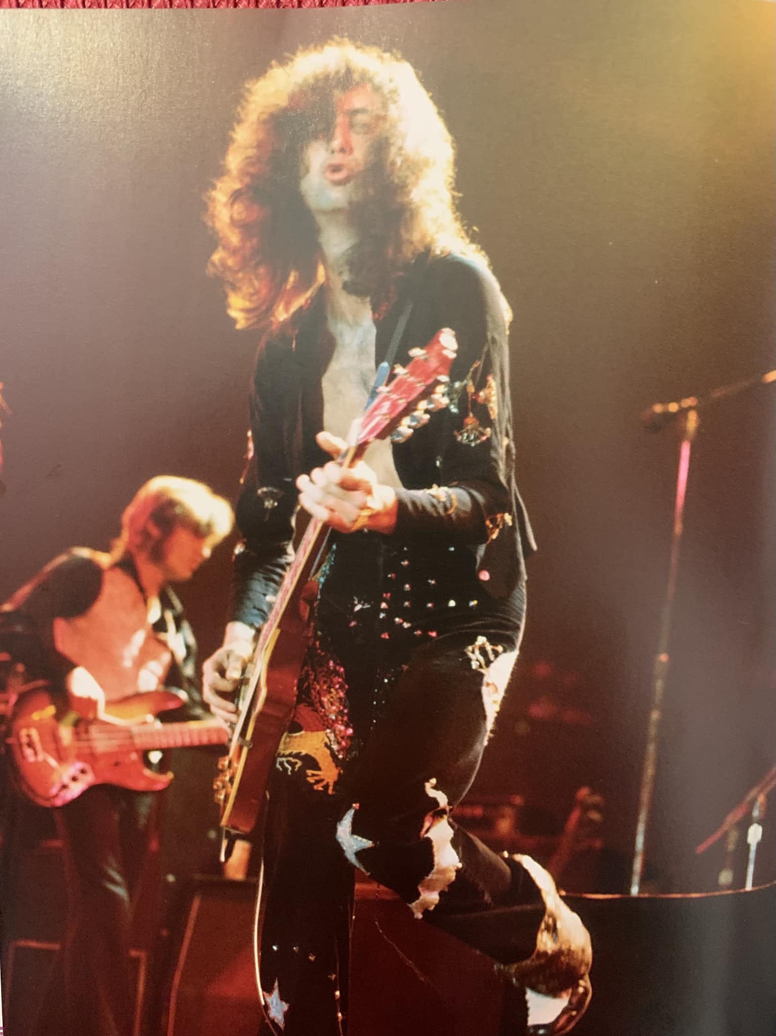 Led Zeppelin's 1975 setlist at The Forum in Inglewood, CA