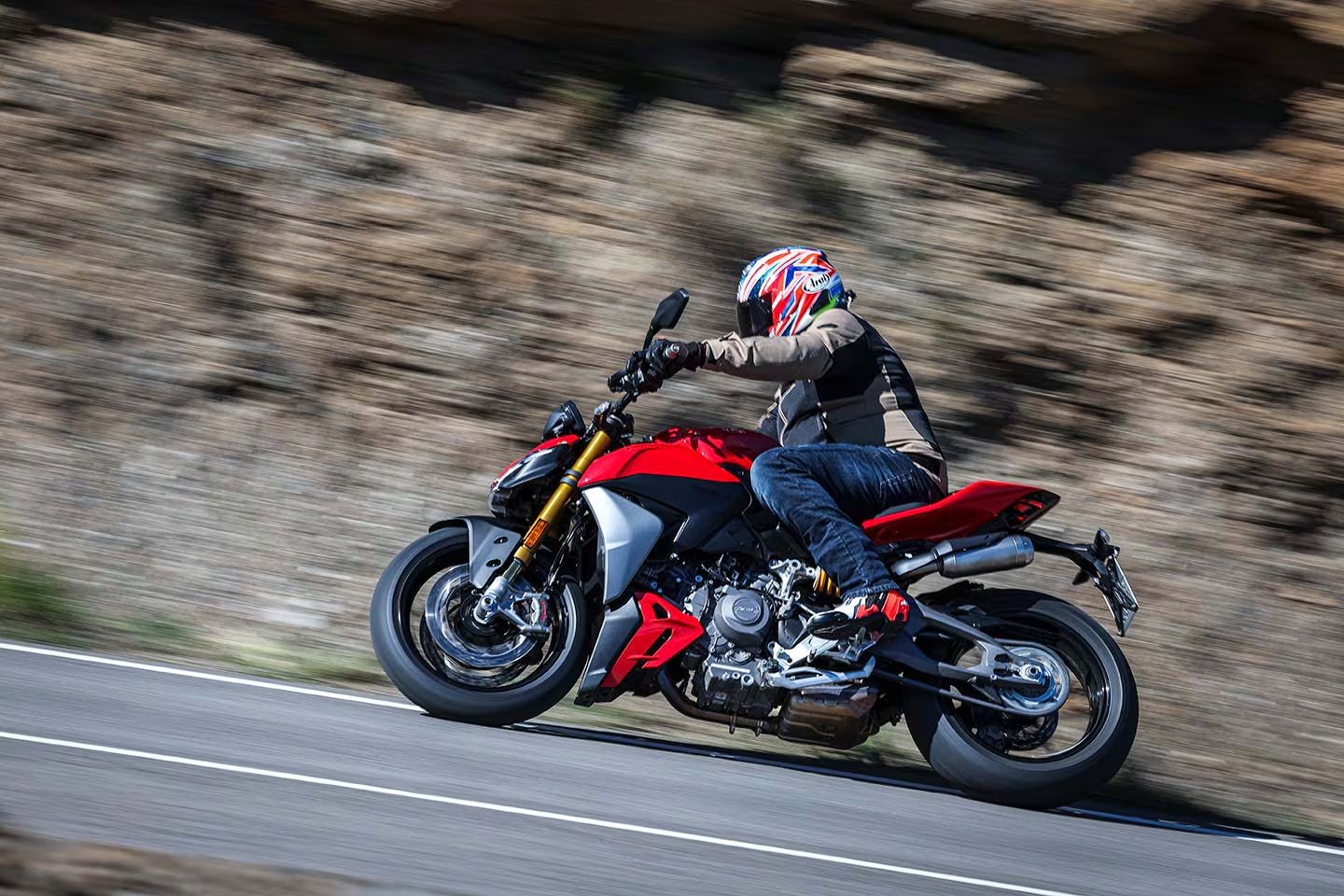 Ducati has two new Streetfighters for 2025: the Streetfighter V4 S