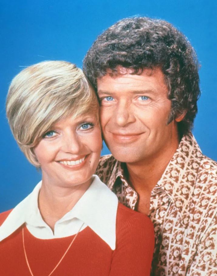 Factinate - Robert Reed hated The Brady Bunch, but he had a soft spot ...