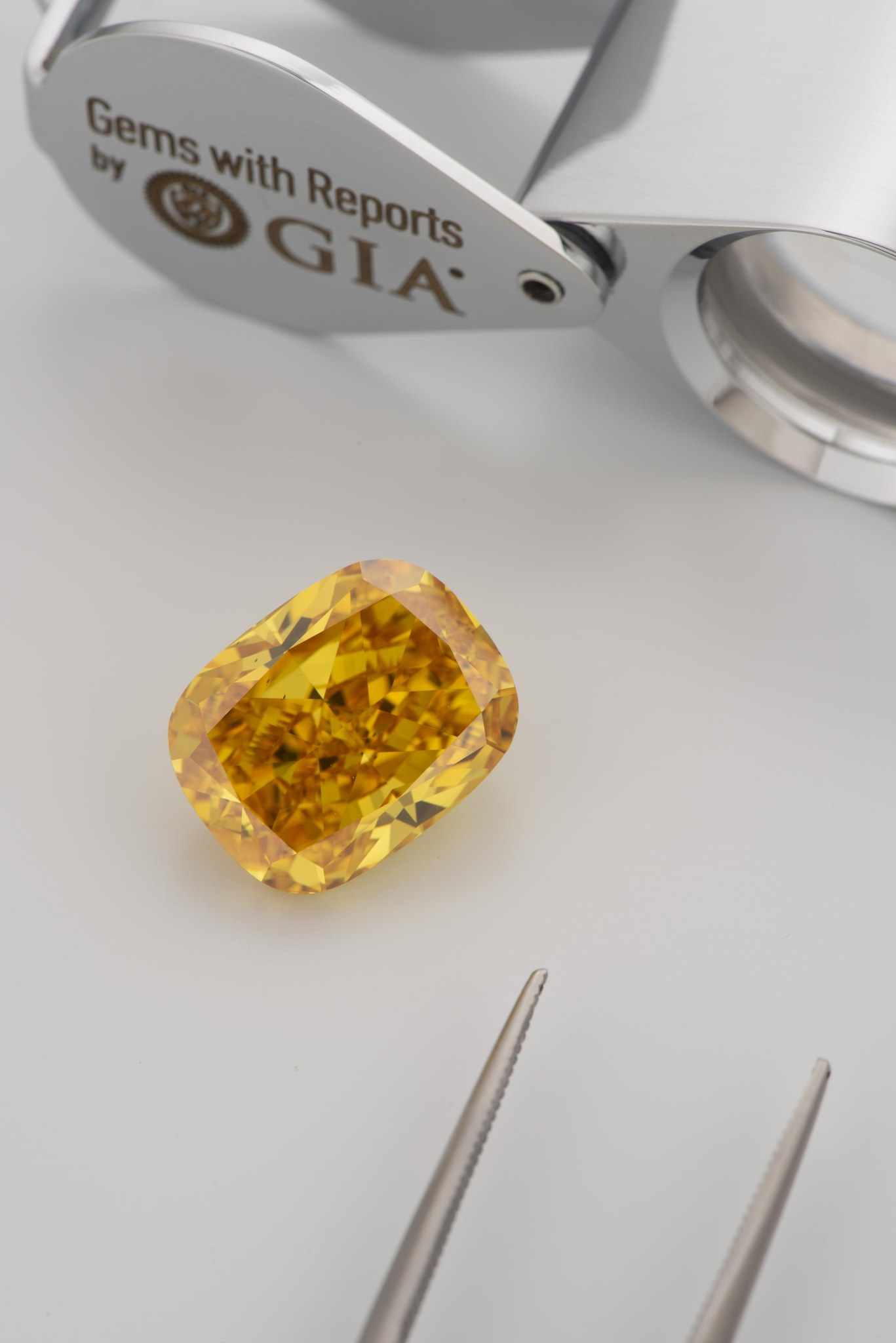 Meet the largest Fancy Vivid Yellow-Orange diamond ever examined 