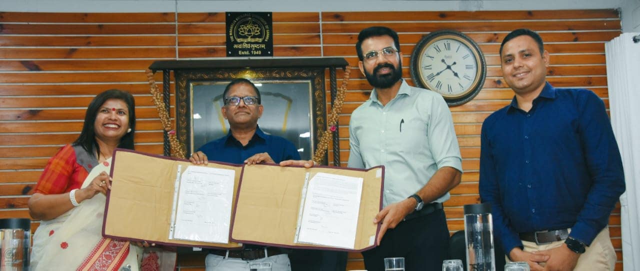 Faculty of Law, The Maharaja Sayajirao University of Baroda added a new ...