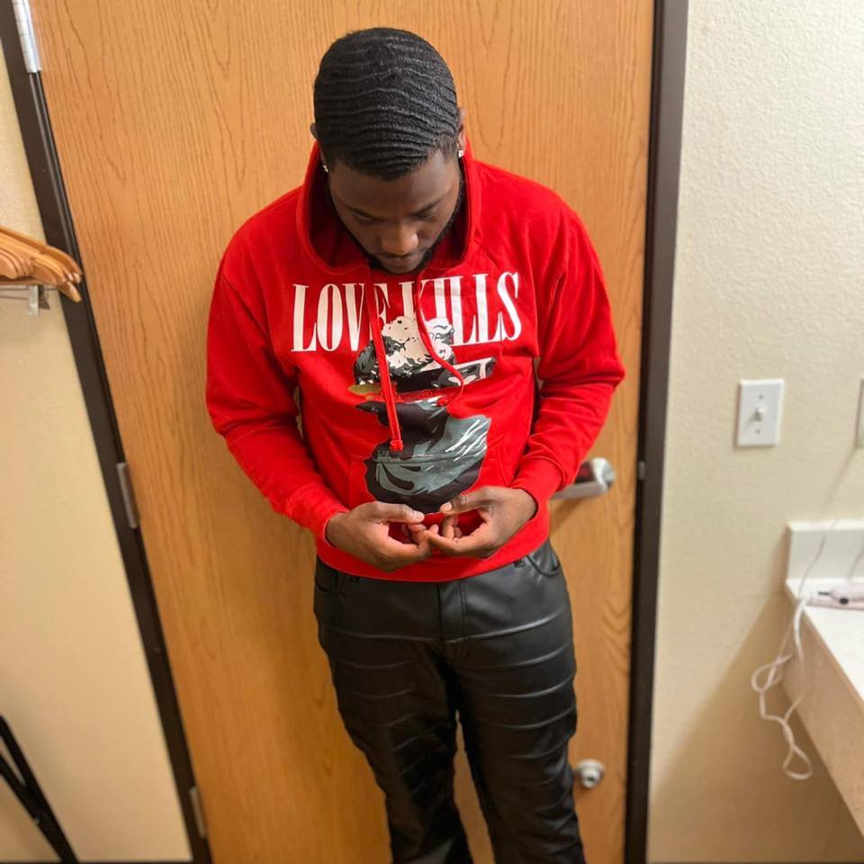 Cardae Foulks
