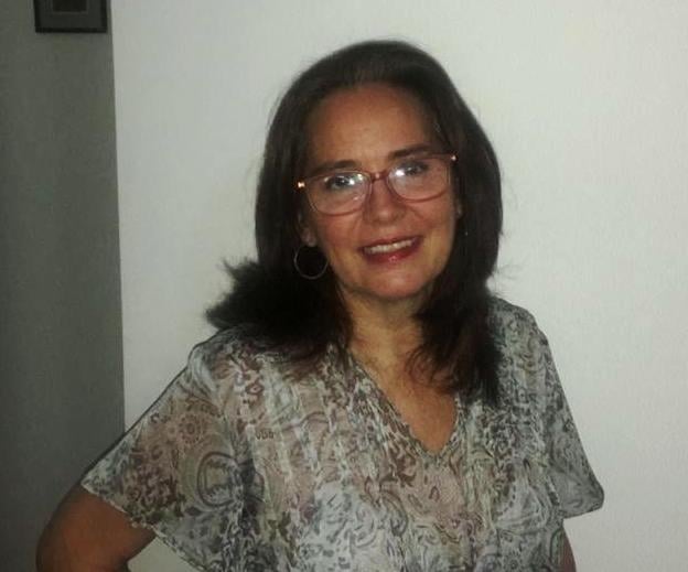 Ensayistas Bolivianas - MARÍA PÍA FRANCO MERCADO Nació en Santa Cruz de ...