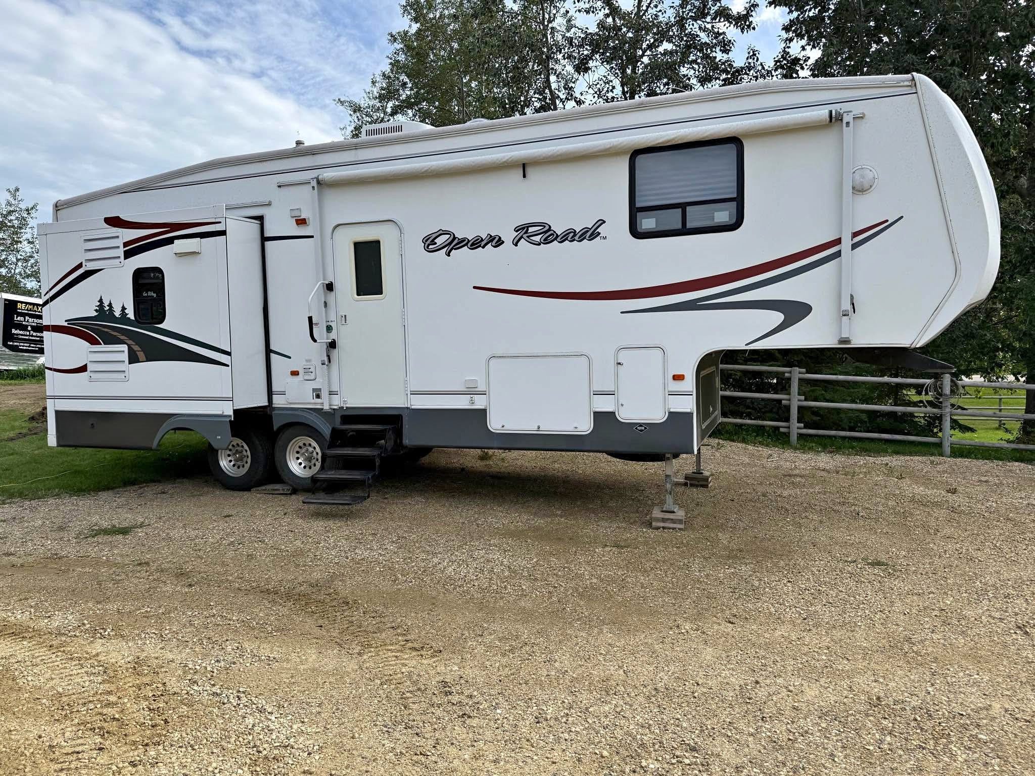 2006 Open Range Fifth Wheel - 31 Foot - RVs & Campers - Sylvan Lake ...