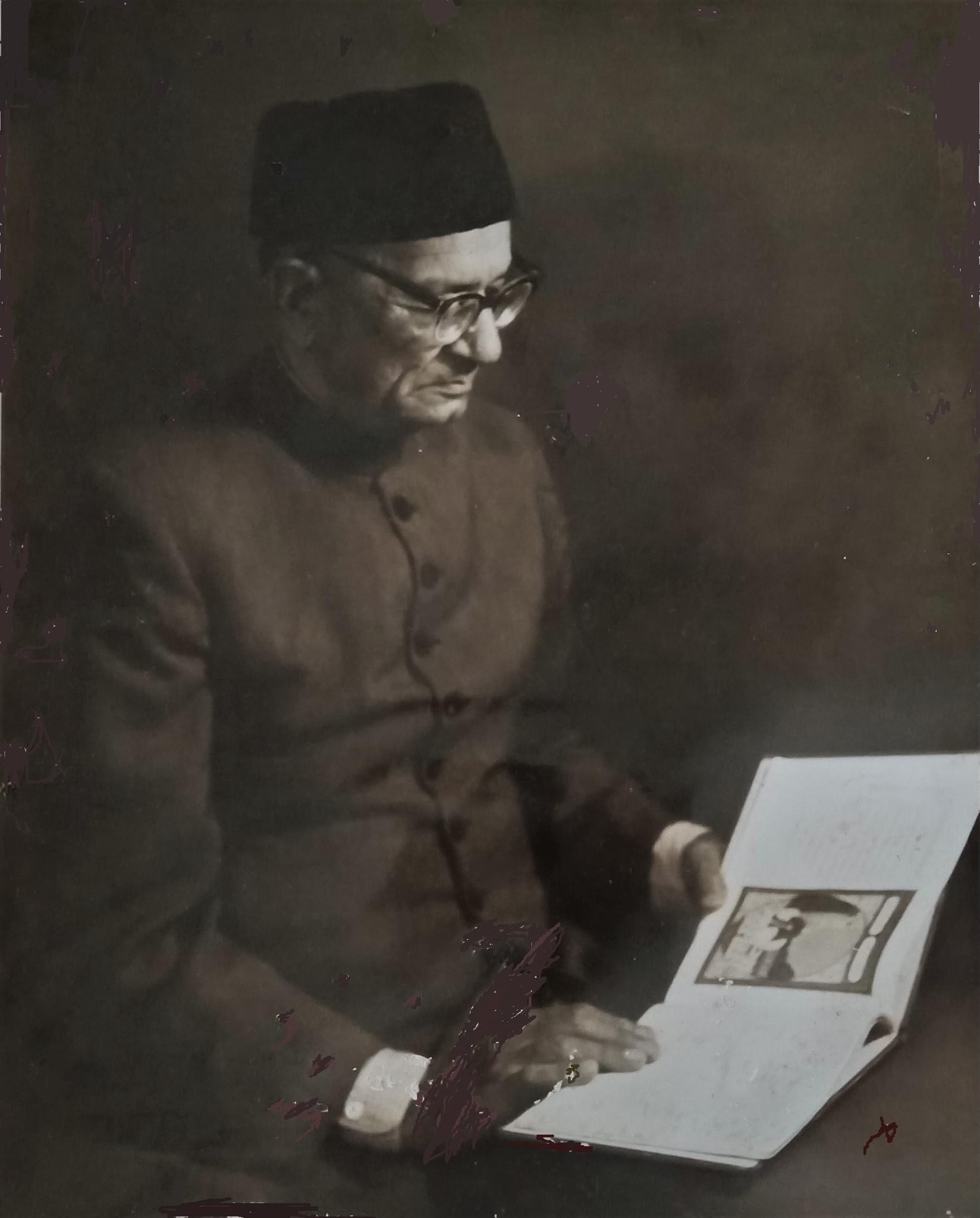 Vintage - Death anniversary of Maulana Ghulam Rasool Mehr Maulana ...