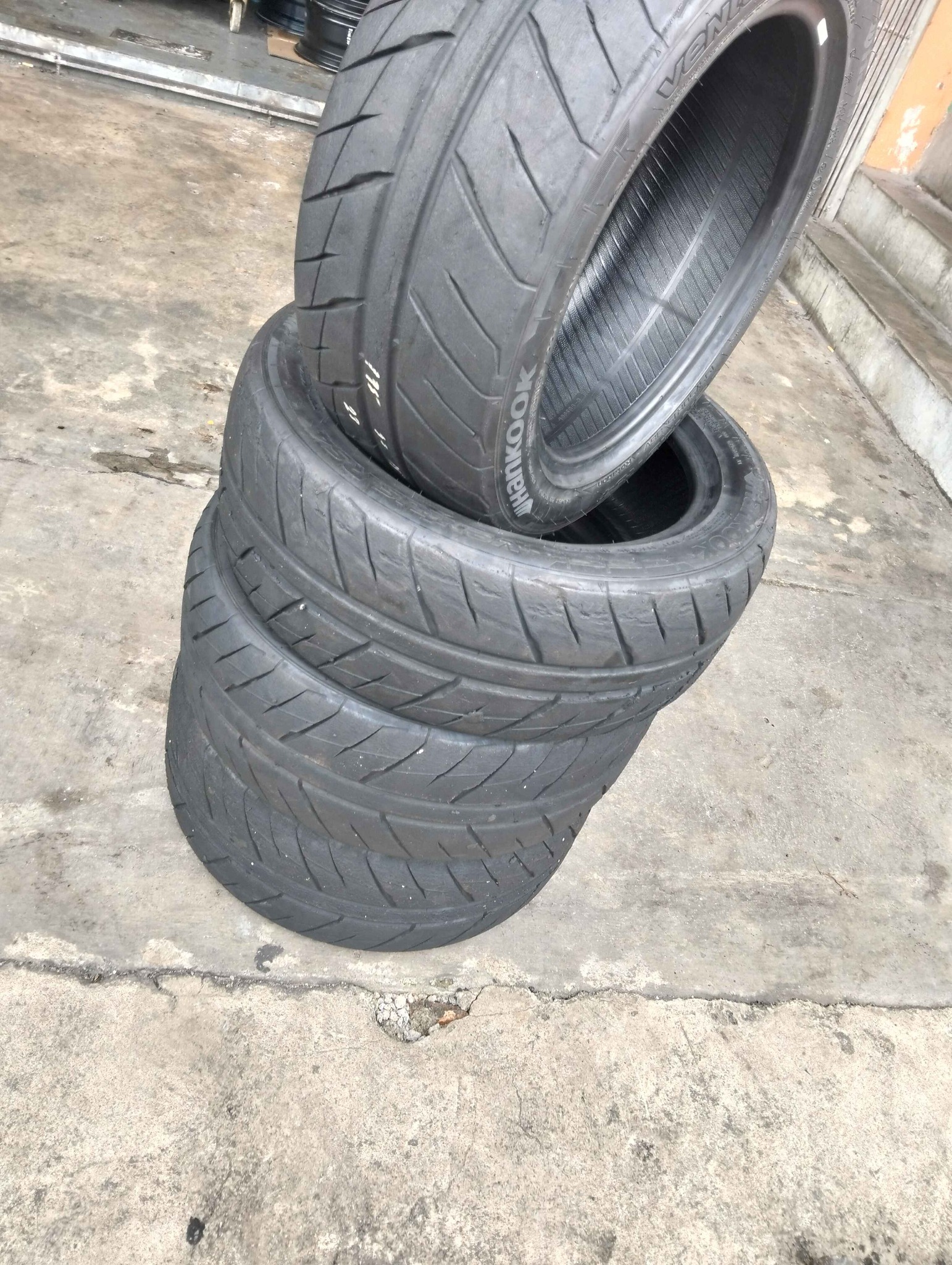 195 50 15 4BG 2BG 2023 2BG,2024 - Car Wheels, Tires & Parts - Kampong ...