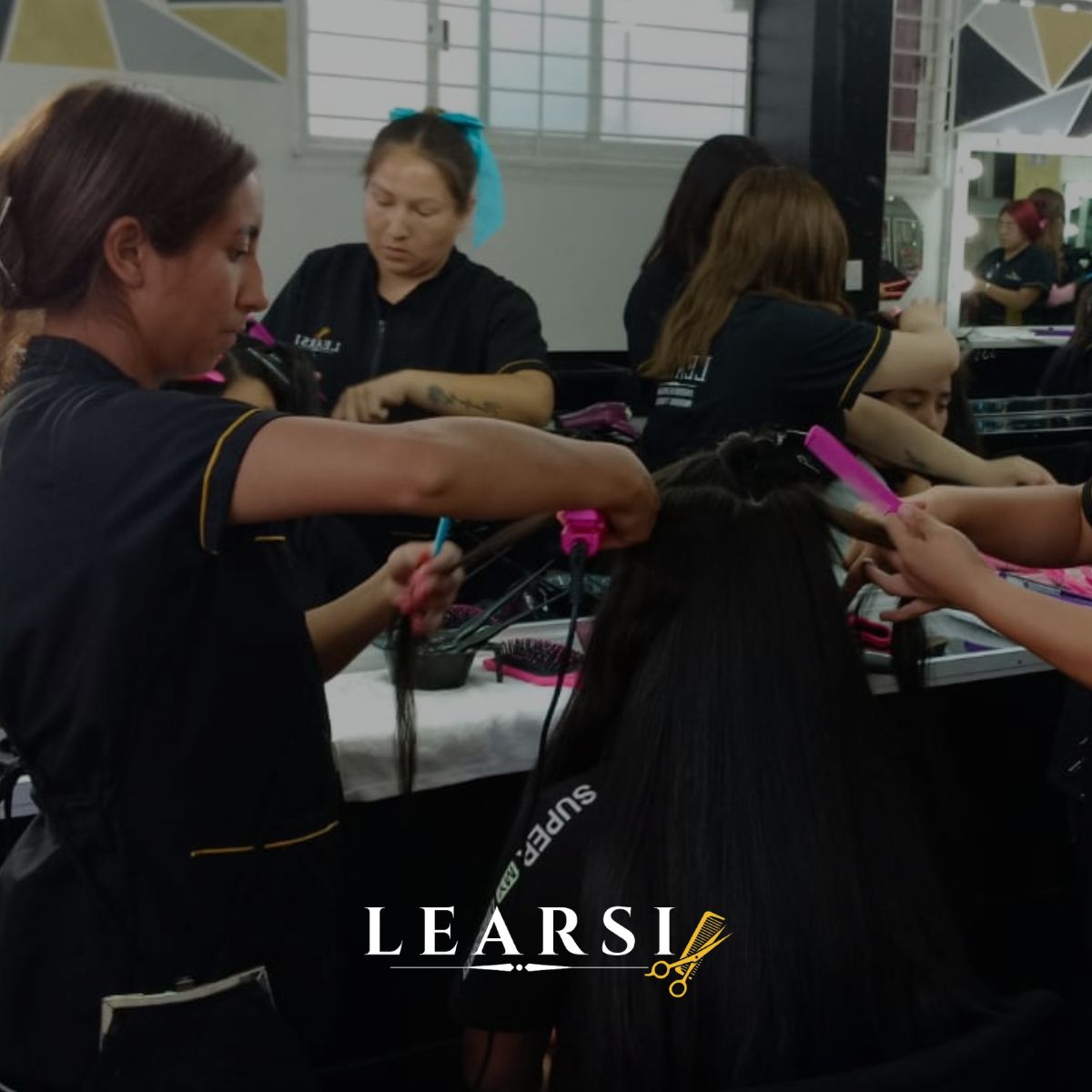 🎓 En Instituto Learsi te damos la... - Instituto Learsi | Facebook
