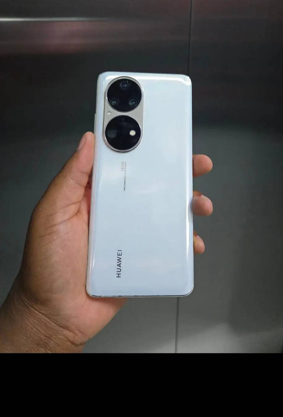Huawei P50 Pro 256GB 8GB ram Water and dust resistant fully