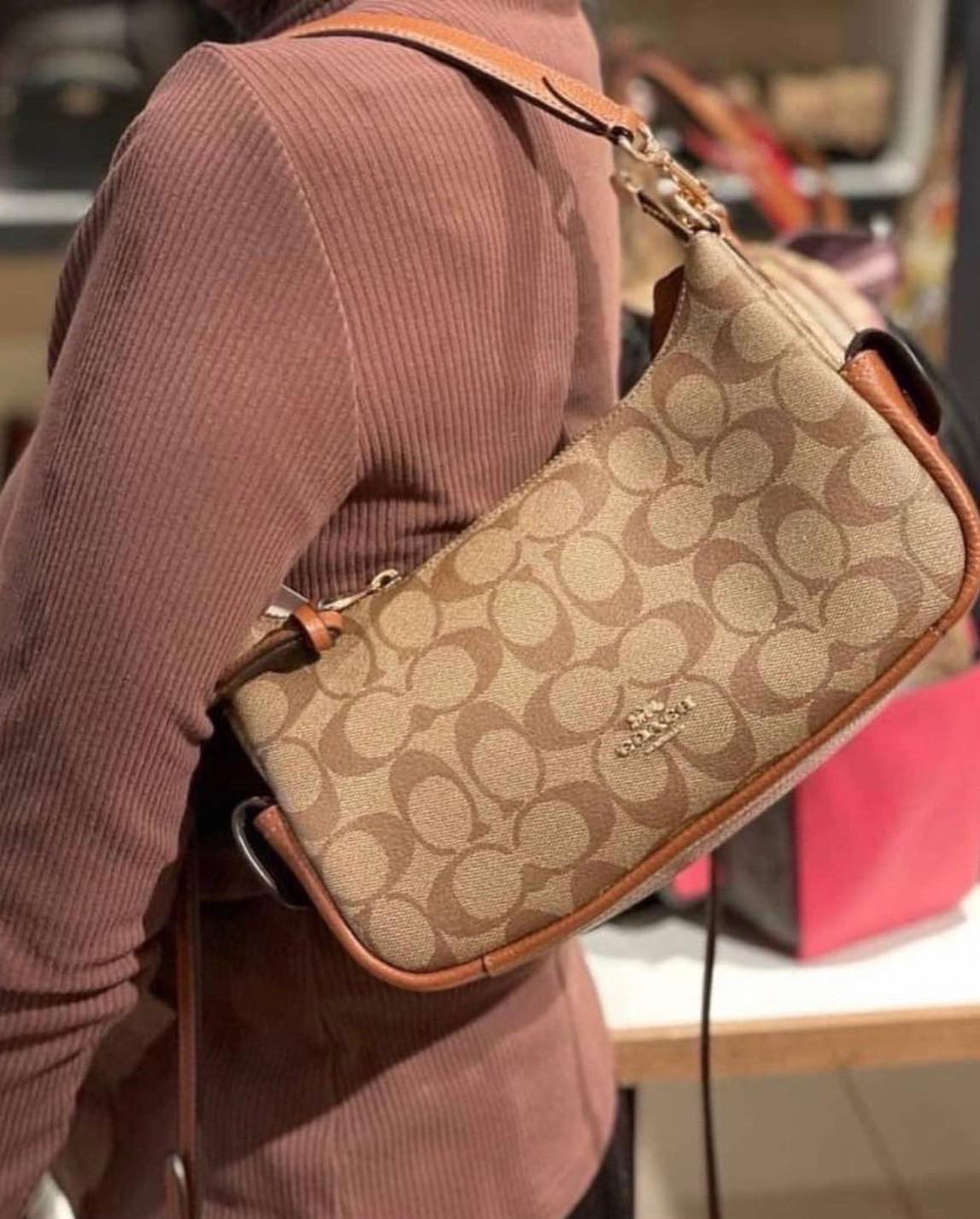 พร้อมส่งค่ะ 6,990฿ Coach... - HELLO COACH แท้ HachiBim | Facebook