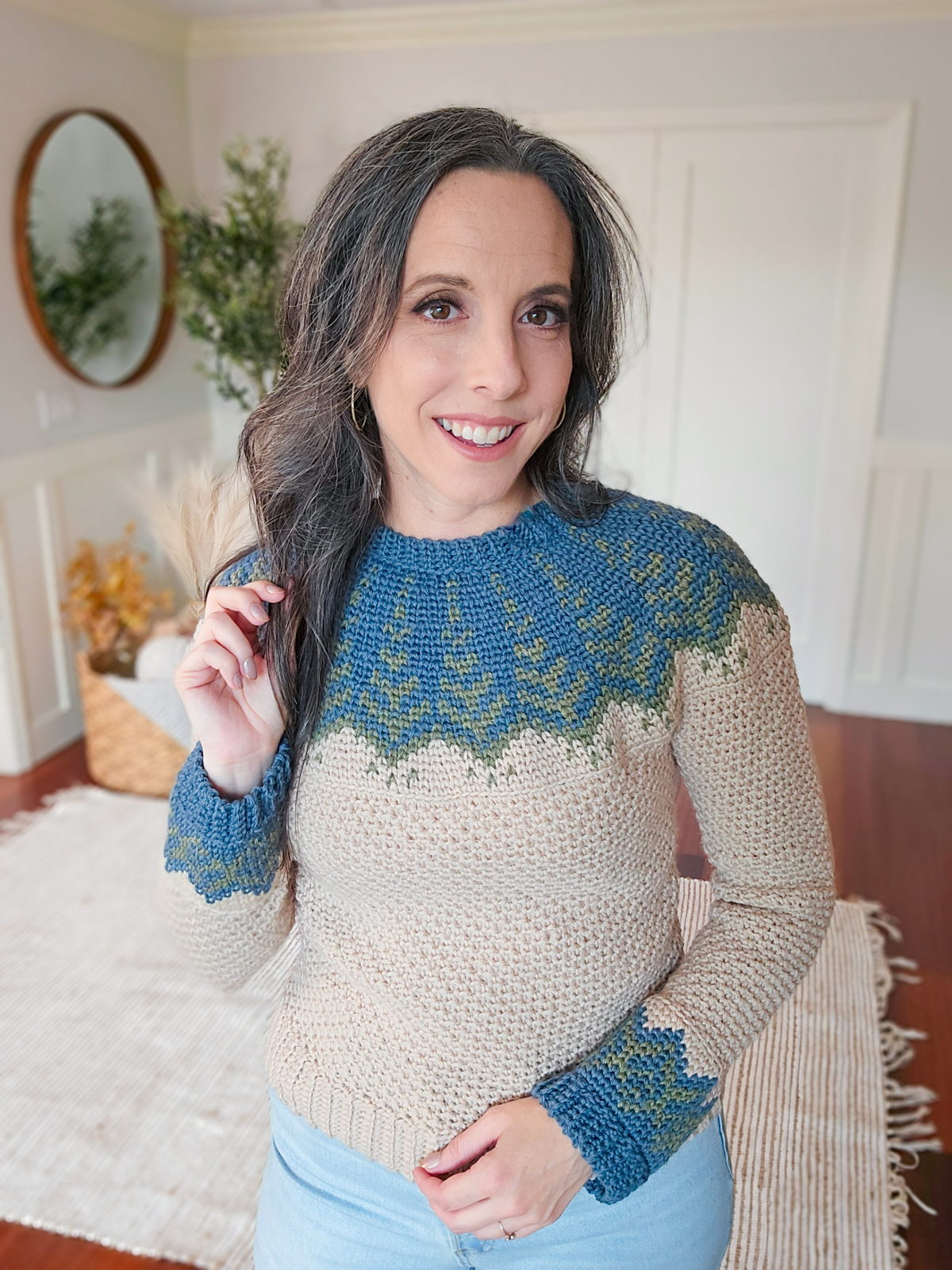 ?✨ Stay cozy and stylish with the Pine Crochet Sweater Pattern 