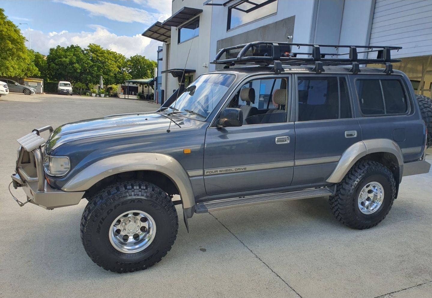 Who owns 1996 80 series Landcruiser Winter Limited Edition in