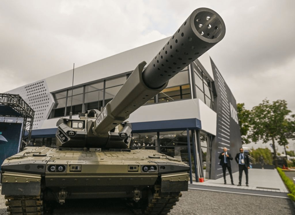 Modern - ⚡️ EMBT — a tank project with electromagnetic weaponry ...