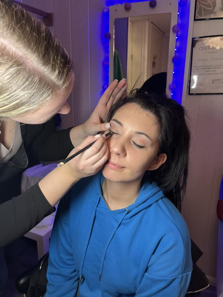 Haleszi Szépségkert by Flo Lashes