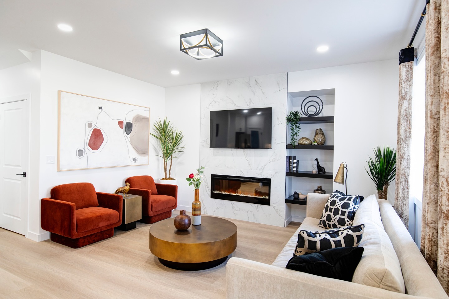 Sandeep - 🔥 Sophistication Meets Comfort at 26 Ken Butchart! 🔥 This ...